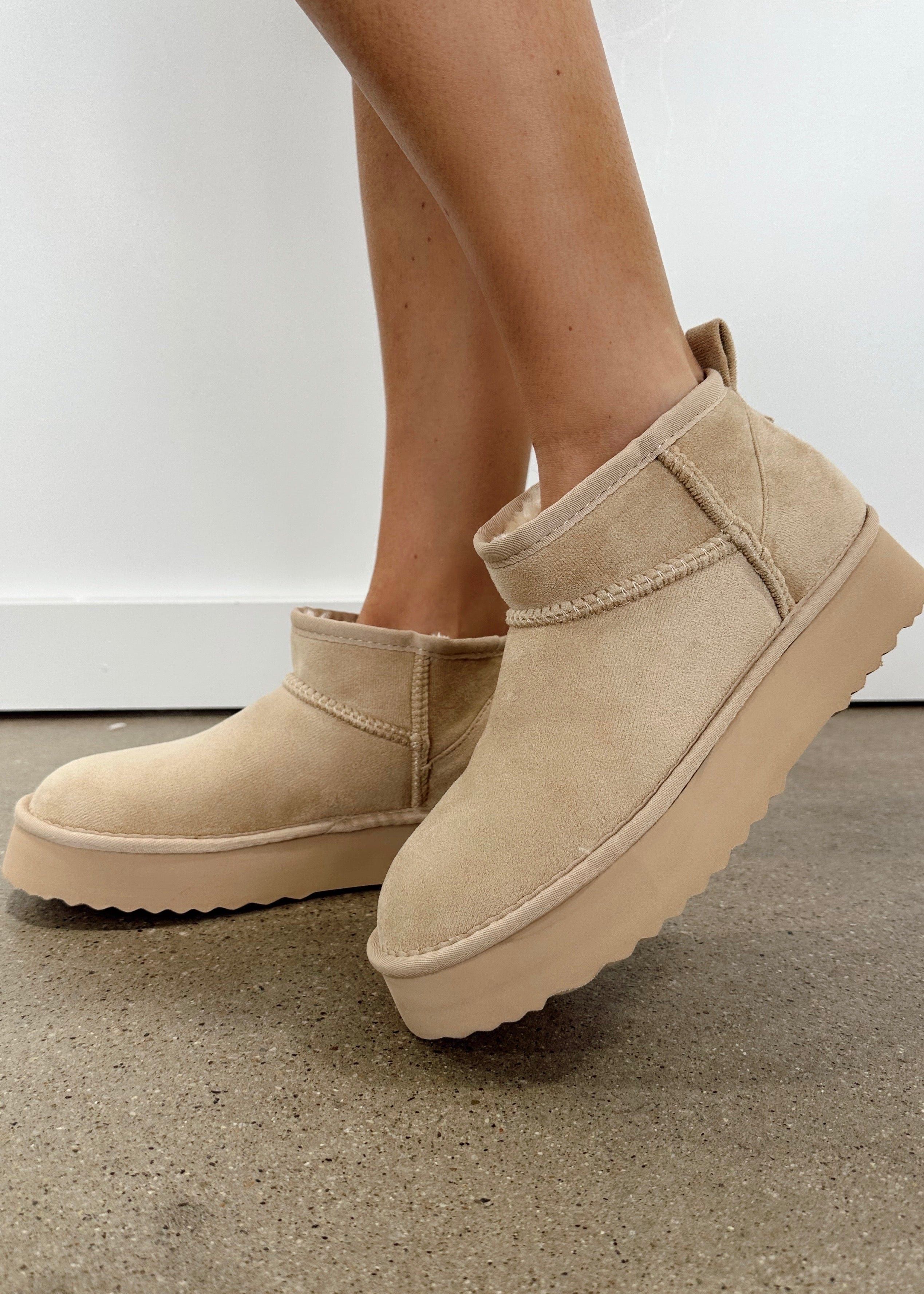 Teddy Platform Boot sold by LANE 201 product image thumbnail 2