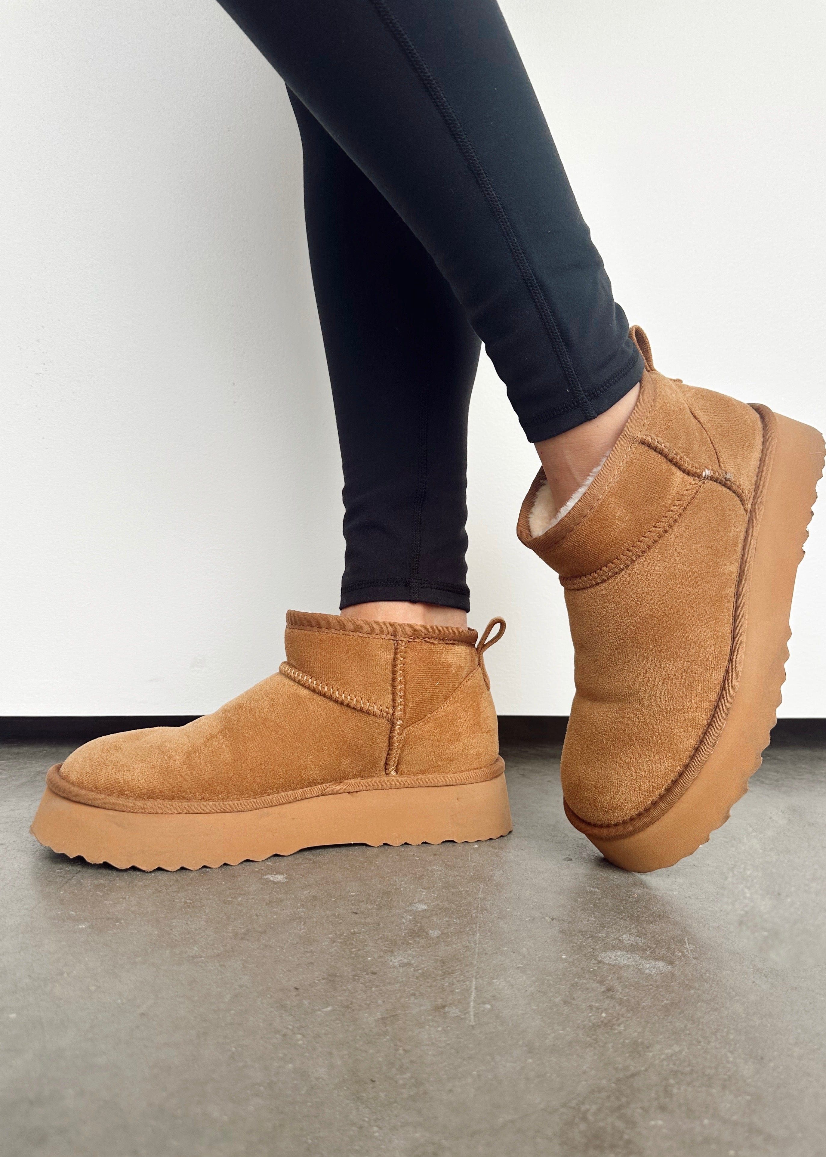 Teddy Platform Boot sold by LANE 201 product image thumbnail 4