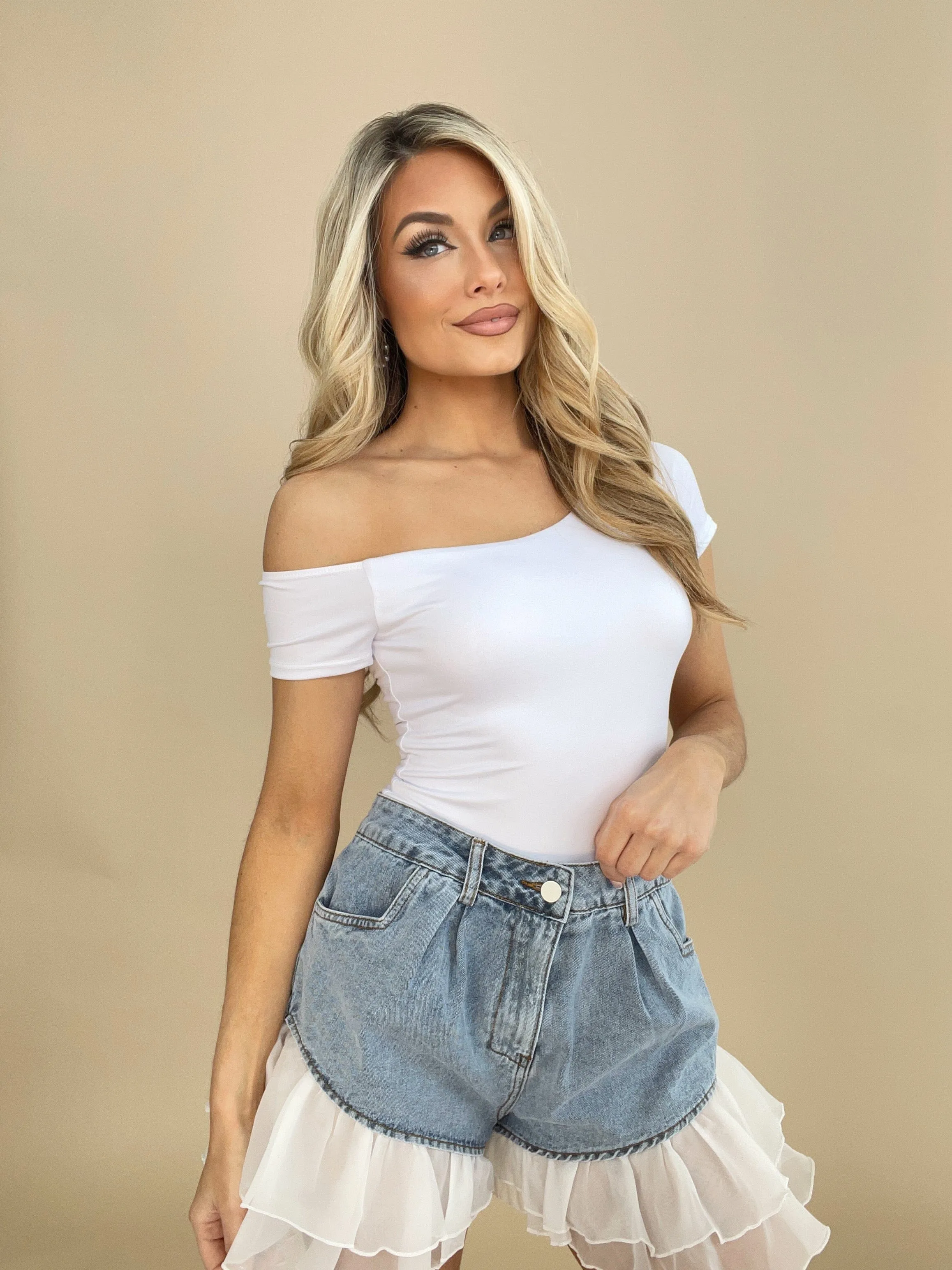Off The Shoulder Bodysuit sold by LANE 201 product image thumbnail 4