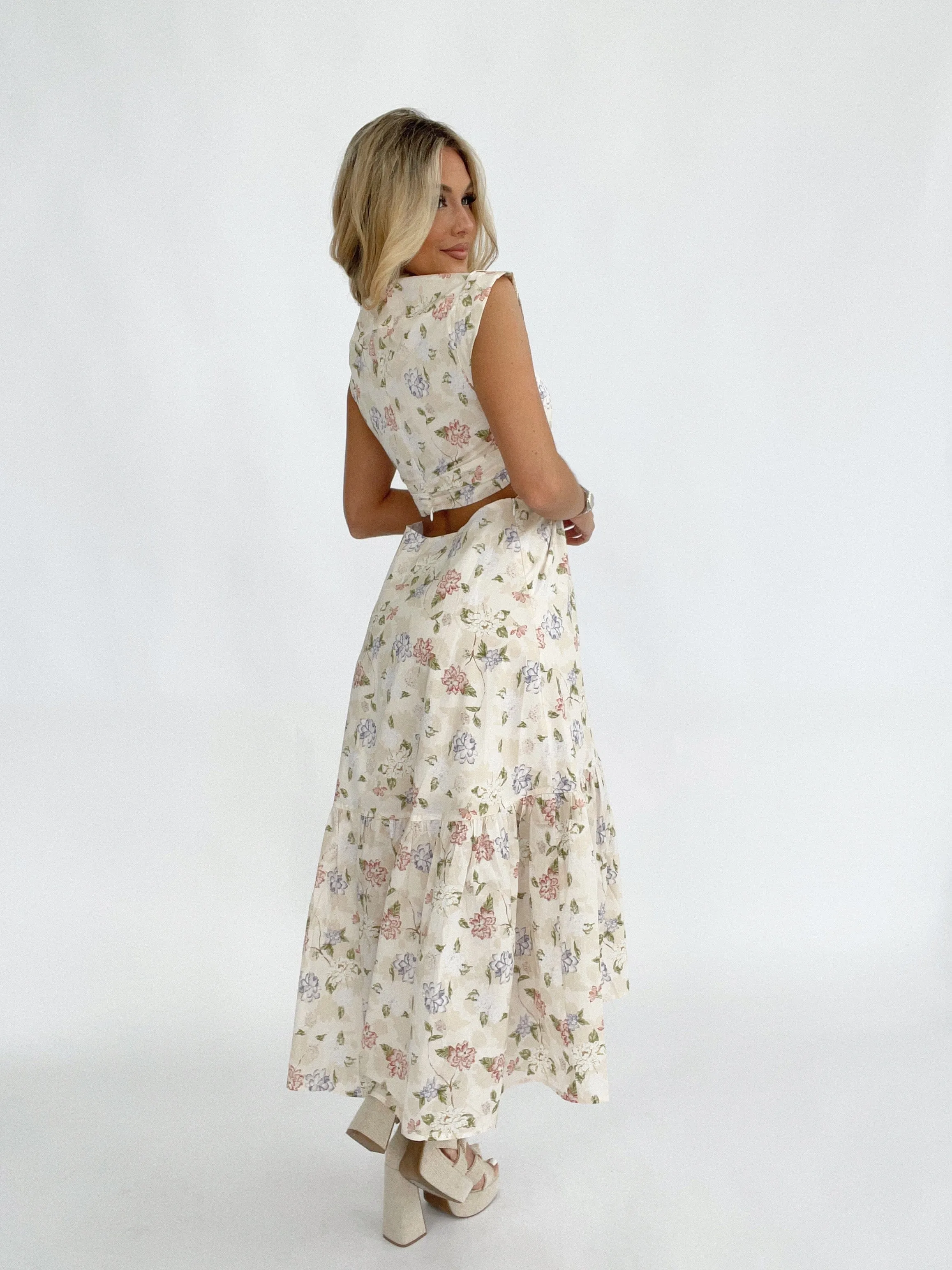 Positano Blooms Midi Dress sold by LANE 201 product image thumbnail 2