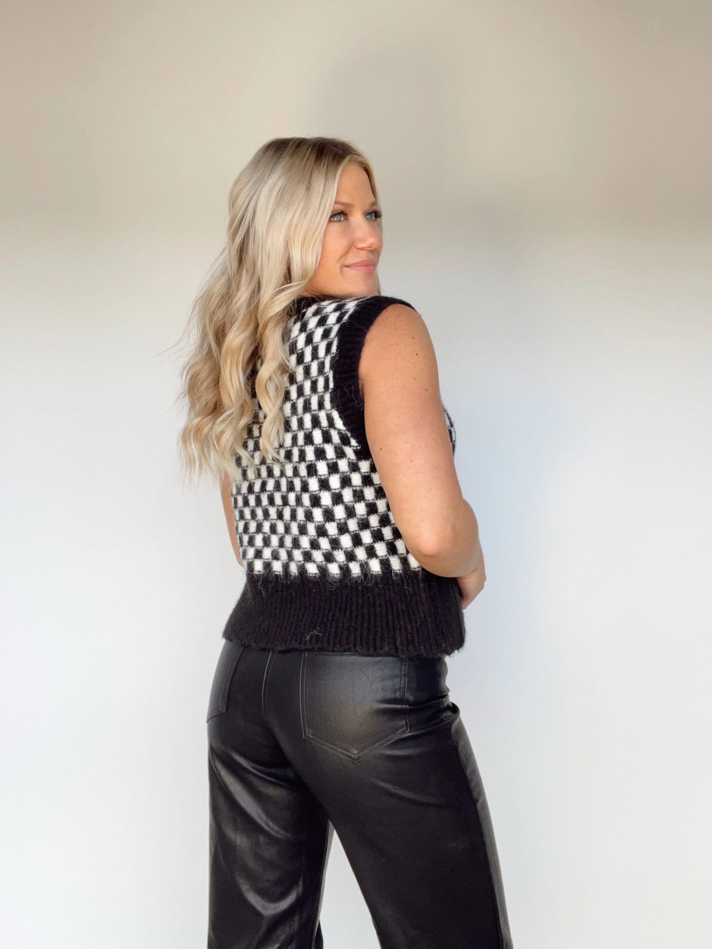 Checkered Sweater Vest sold by LANE 201 product image thumbnail 2