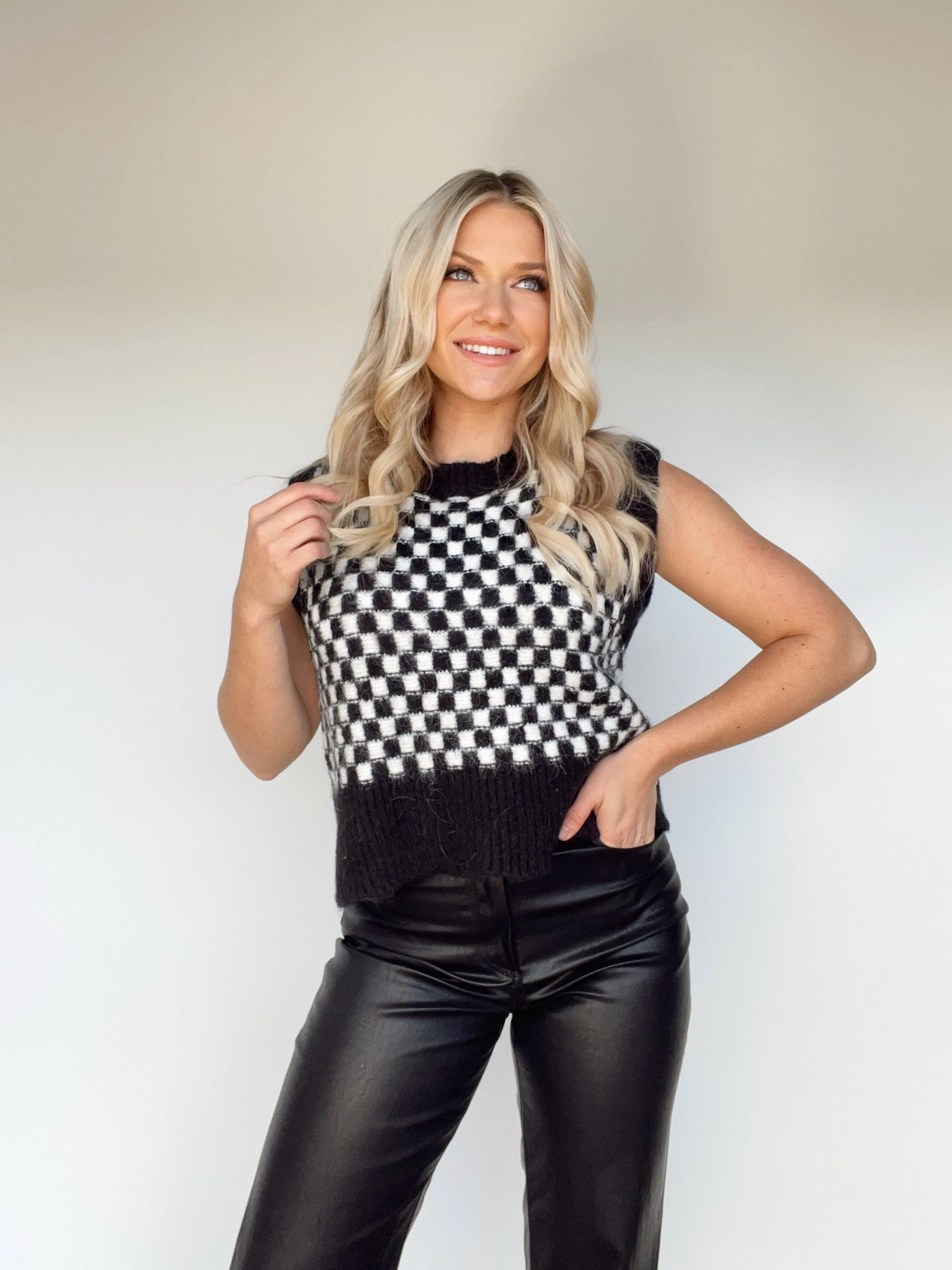 Checkered Sweater Vest sold by LANE 201 product image thumbnail 3
