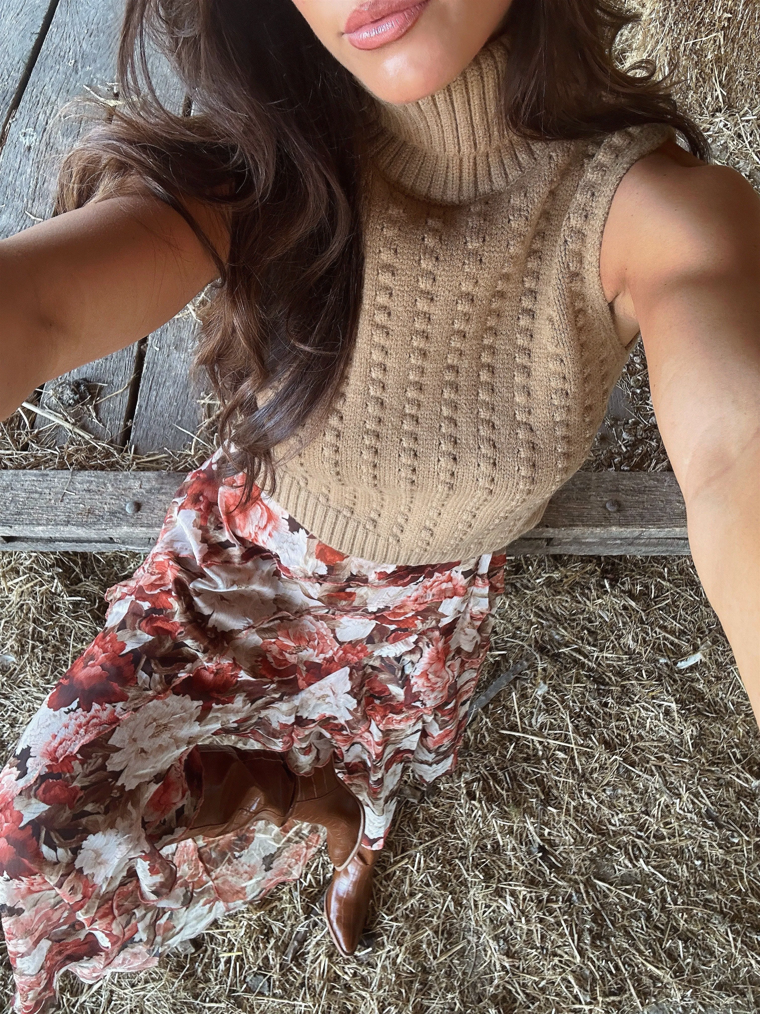 Autumn in Vogue Top sold by LANE 201 product image thumbnail 2