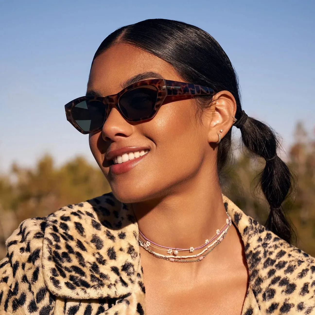 Kendra Sunglasses sold by LANE 201 product image thumbnail 3