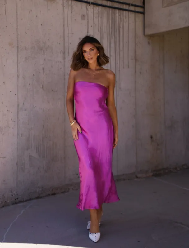 Luxurious Evening Dress sold by LANE 201