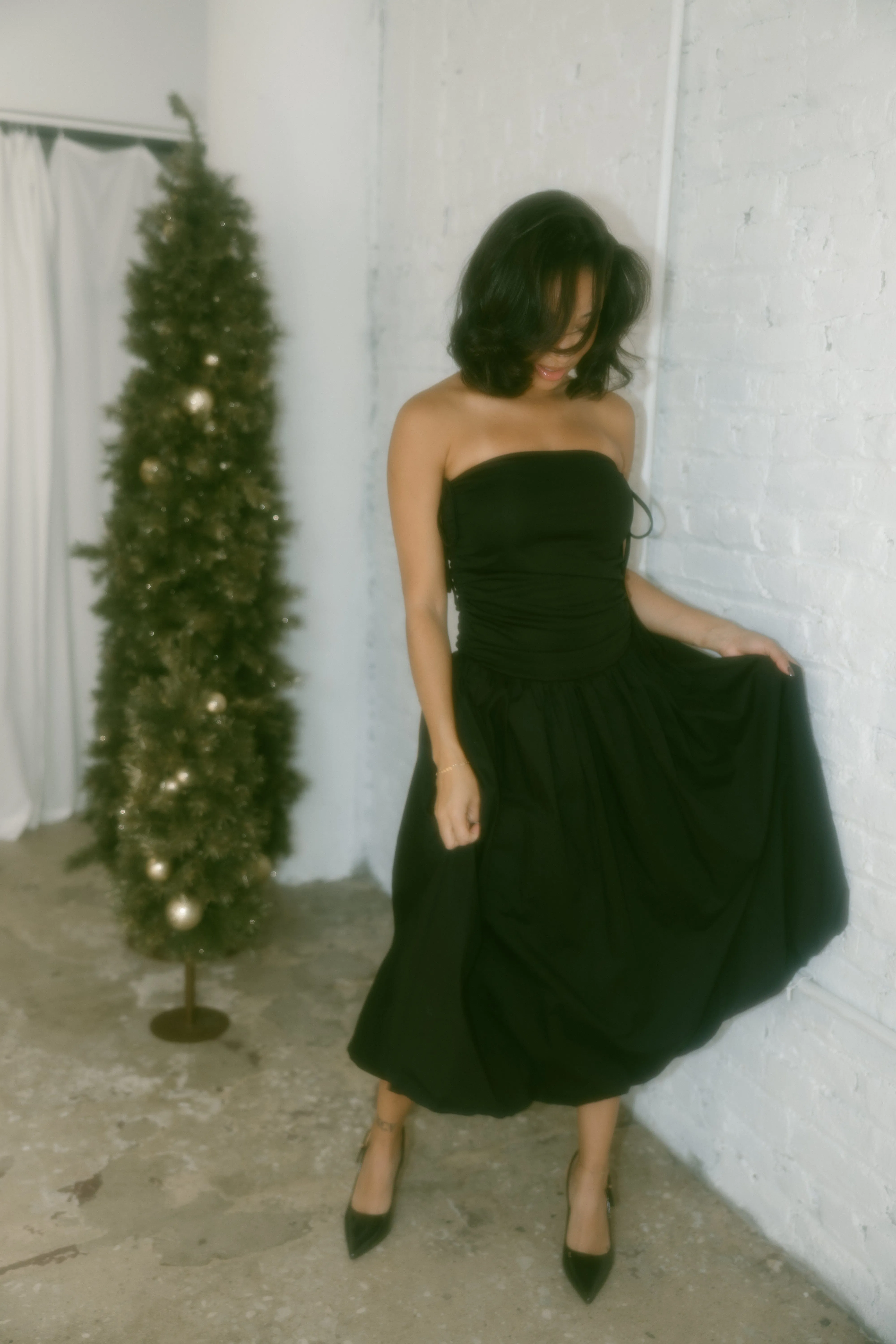 Black Tube Midi Dress sold by LANE 201 product image thumbnail 4