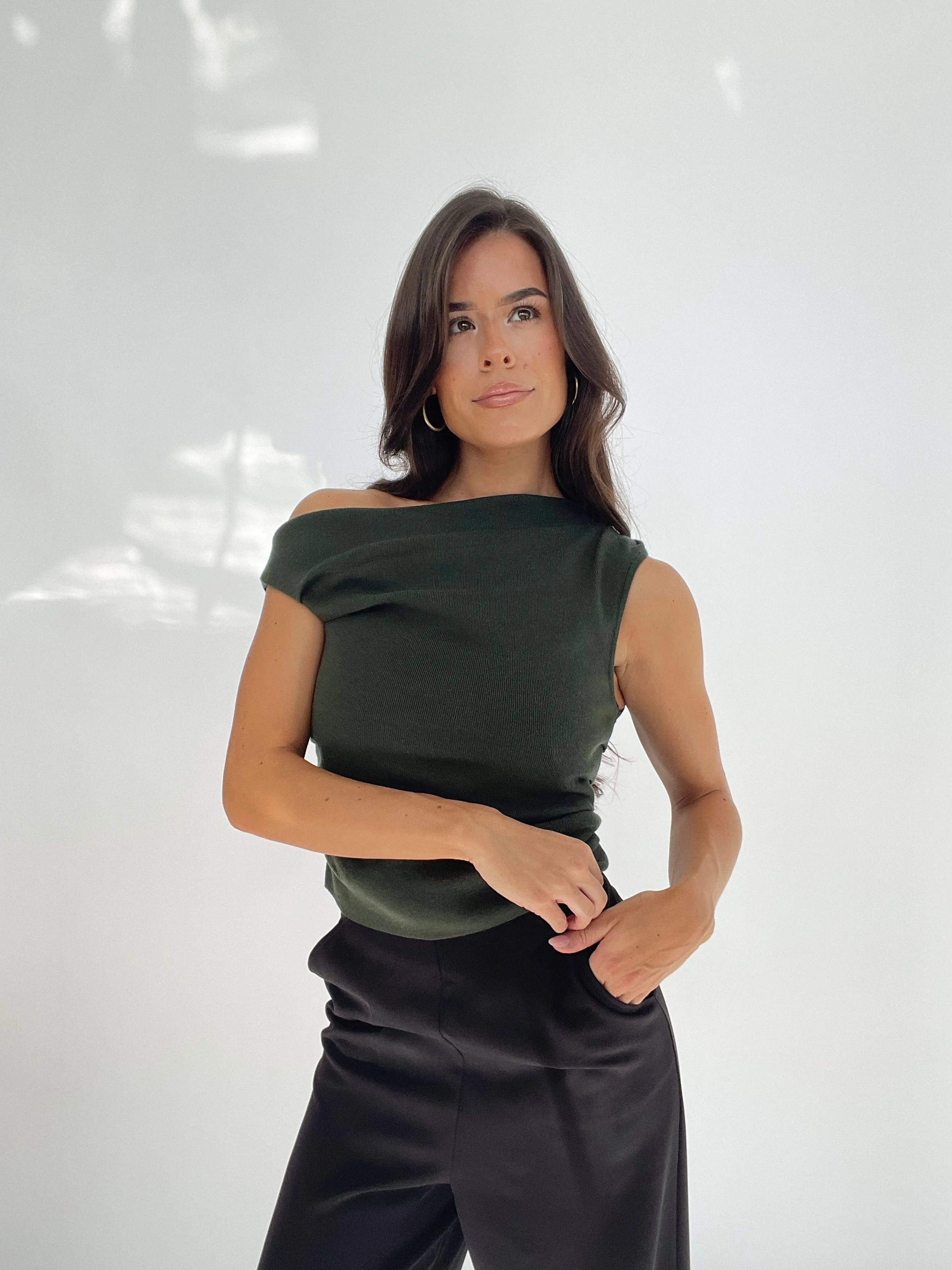 Modern Basic Top sold by LANE 201 product image thumbnail 4