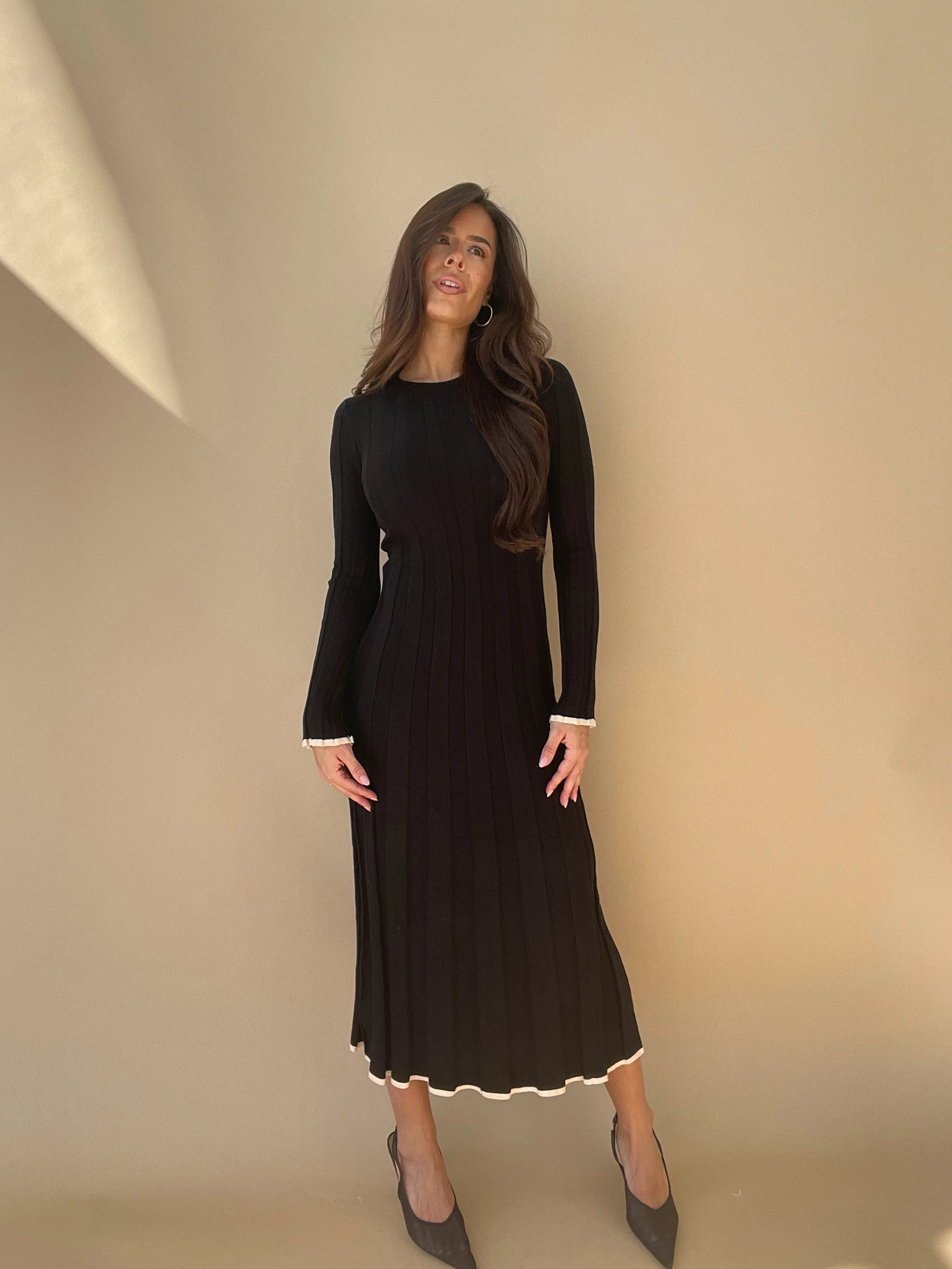 Evening Allure Maxi Dress sold by LANE 201 product image thumbnail 5