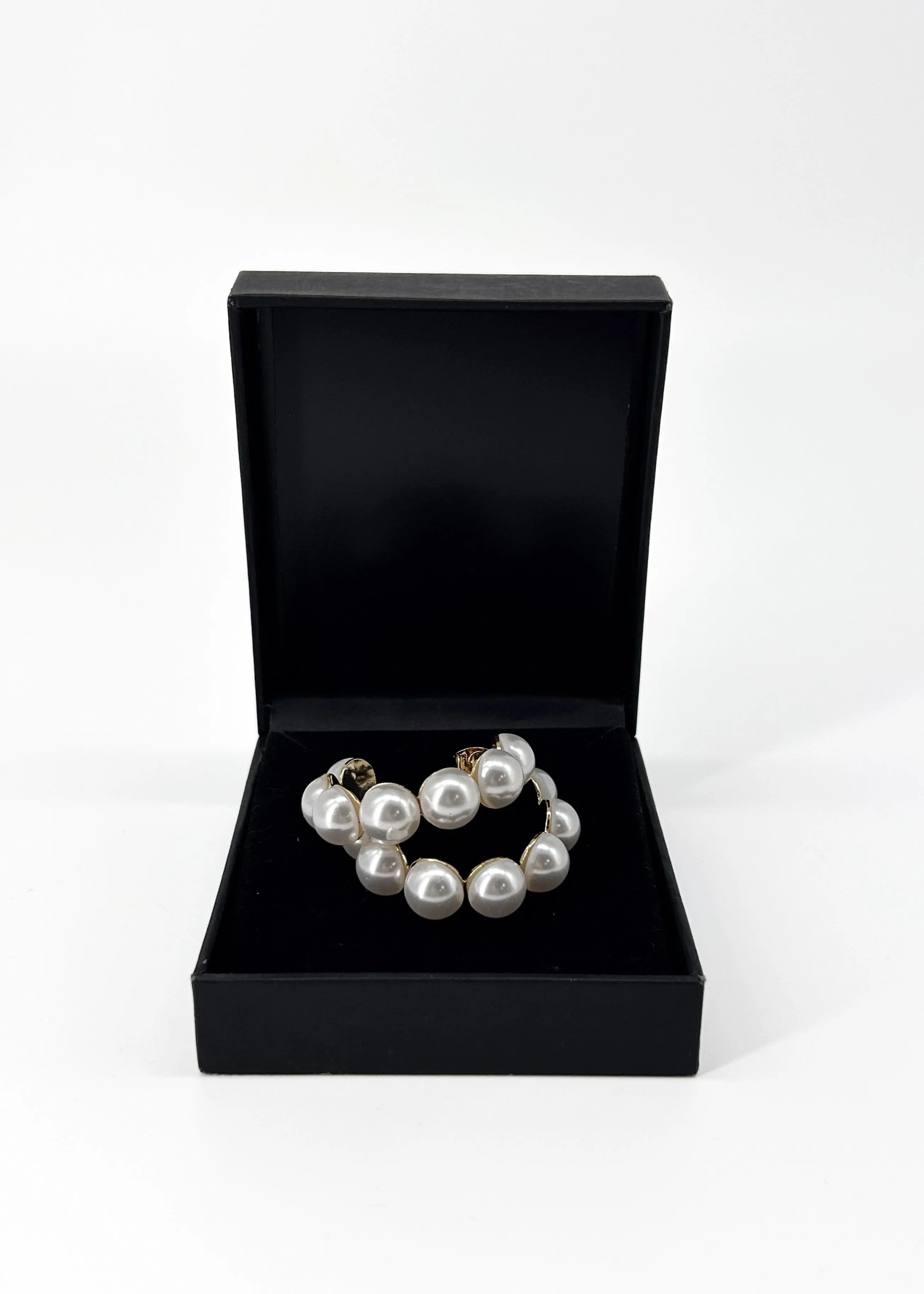 Grand Pearl Hoops sold by LANE 201