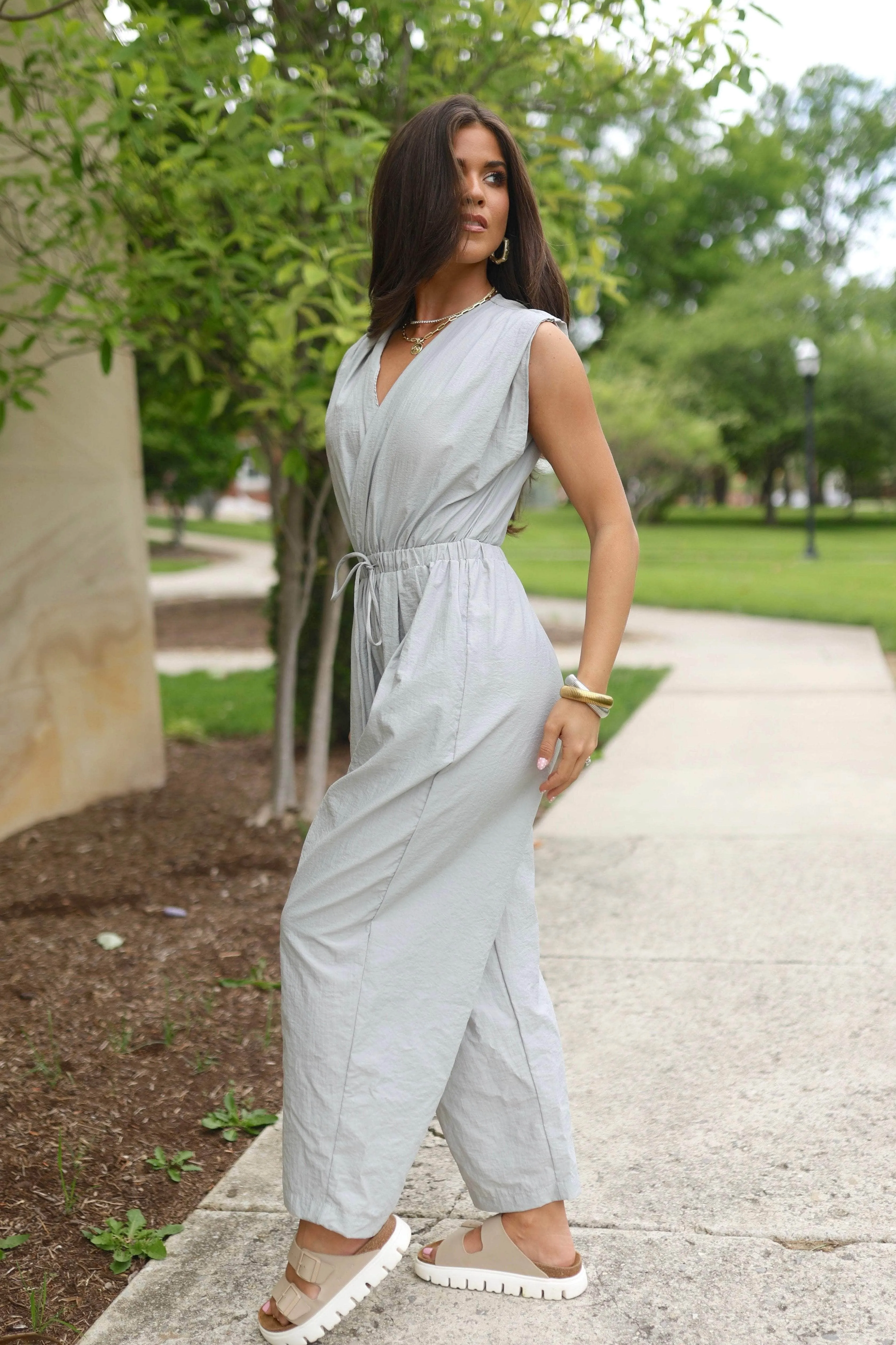 Casual Mode Jumpsuit sold by LANE 201 product image thumbnail 3