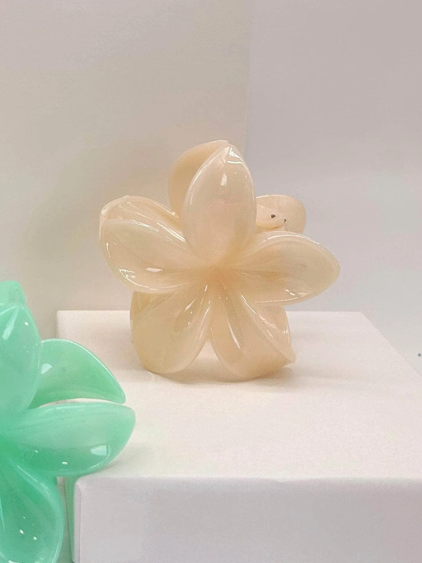 Flower Claw Clip sold by LANE 201 product image thumbnail 2