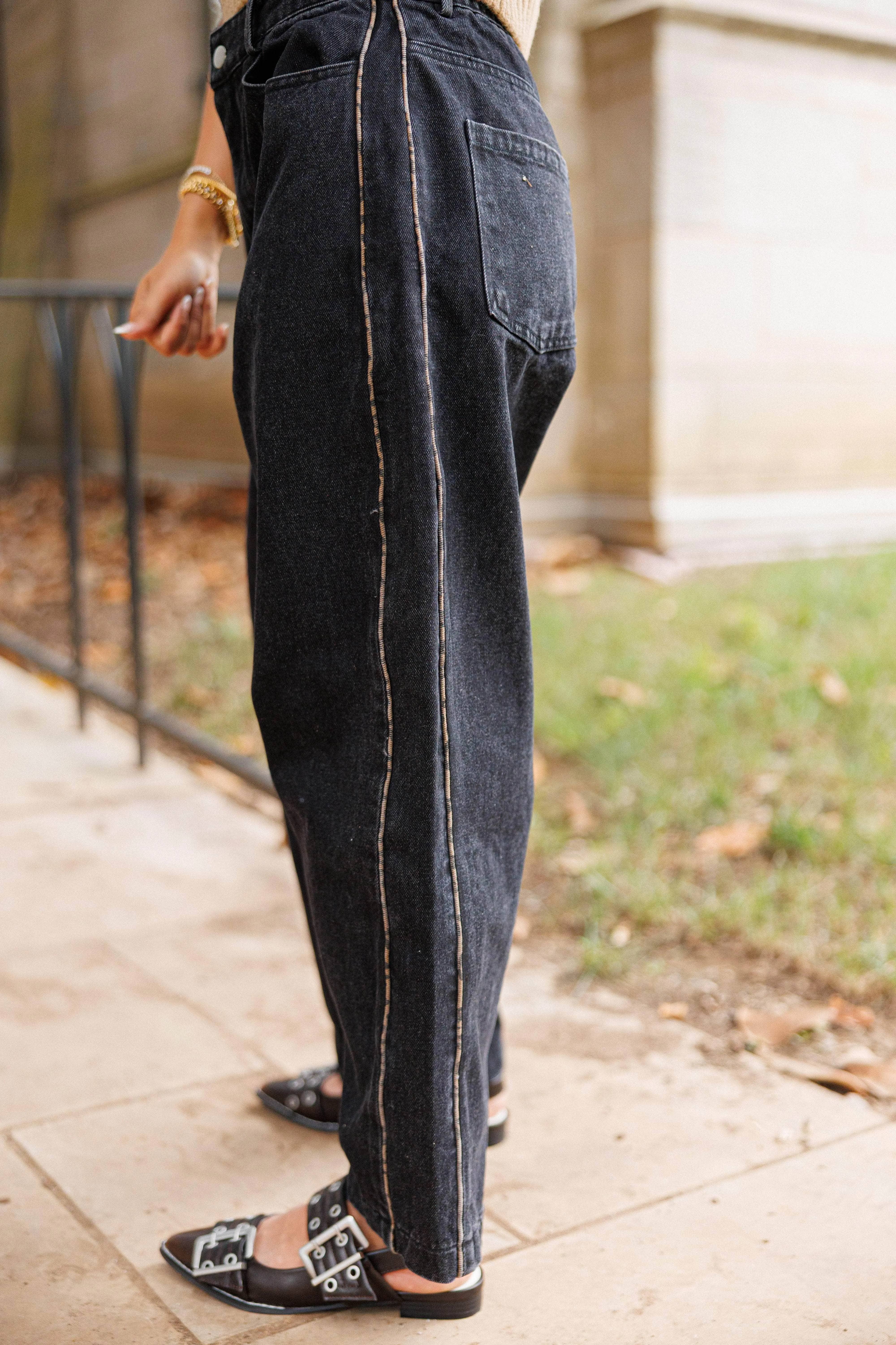 Black Leopard Piping Detail Barrel Jean sold by LANE 201 product image thumbnail 3