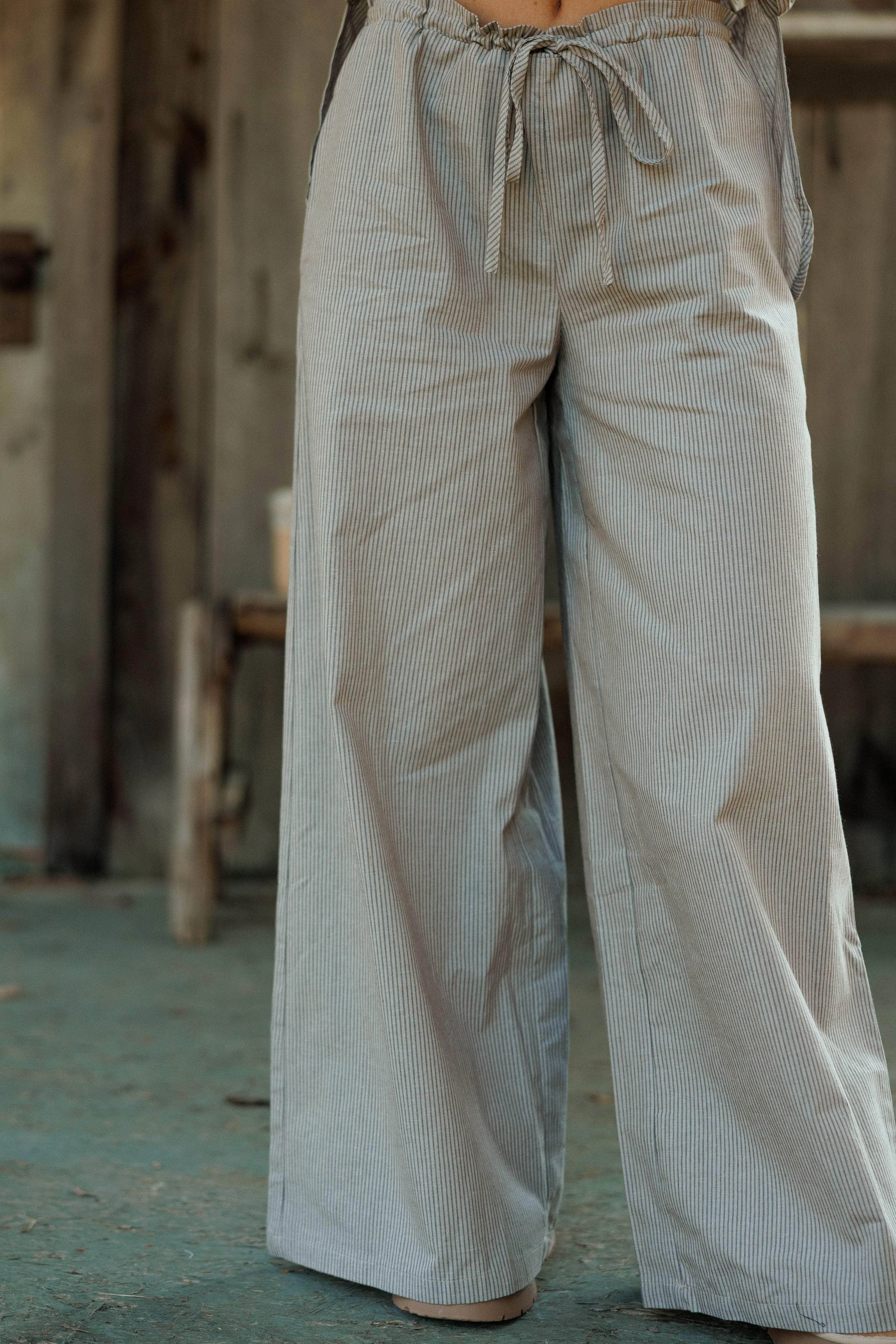 Second Cup Striped Pants sold by LANE 201 product image thumbnail 4