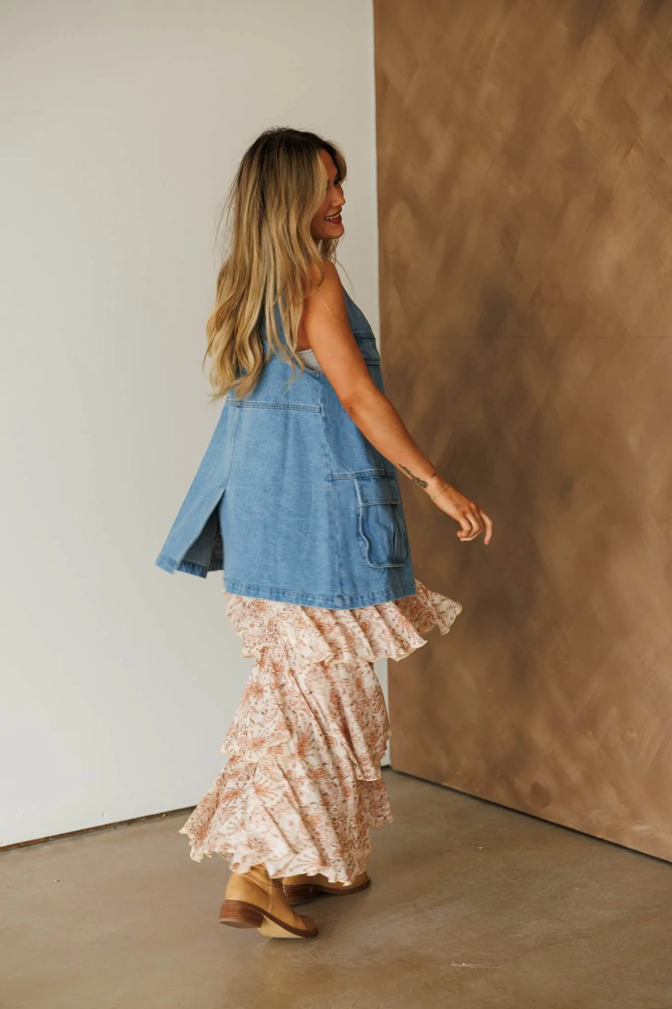Oversized Denim Pocket Vest sold by LANE 201 product image thumbnail 2