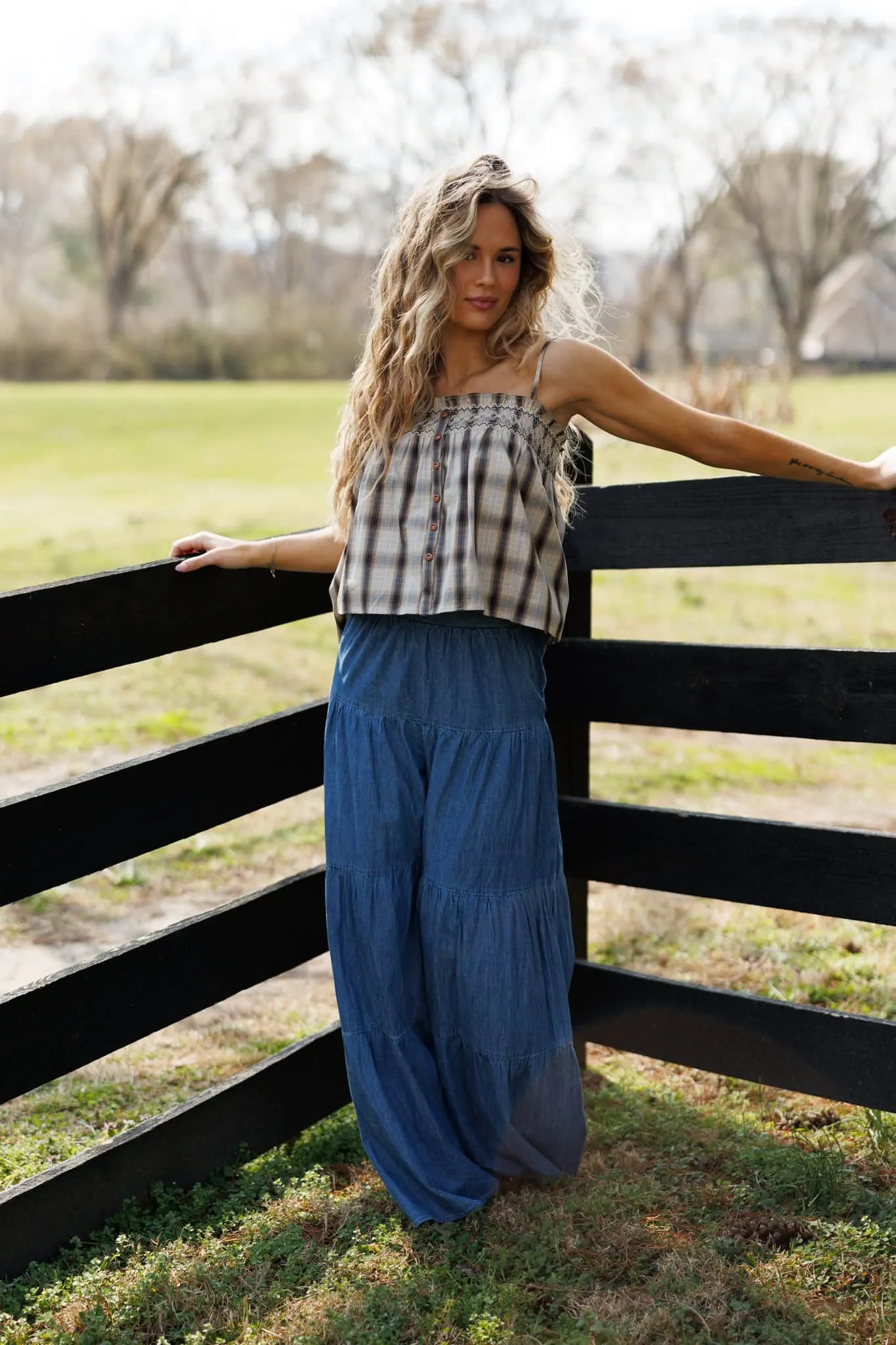 Fence Line Top sold by LANE 201 product image thumbnail 5