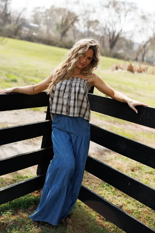 Fence Line Top sold by LANE 201