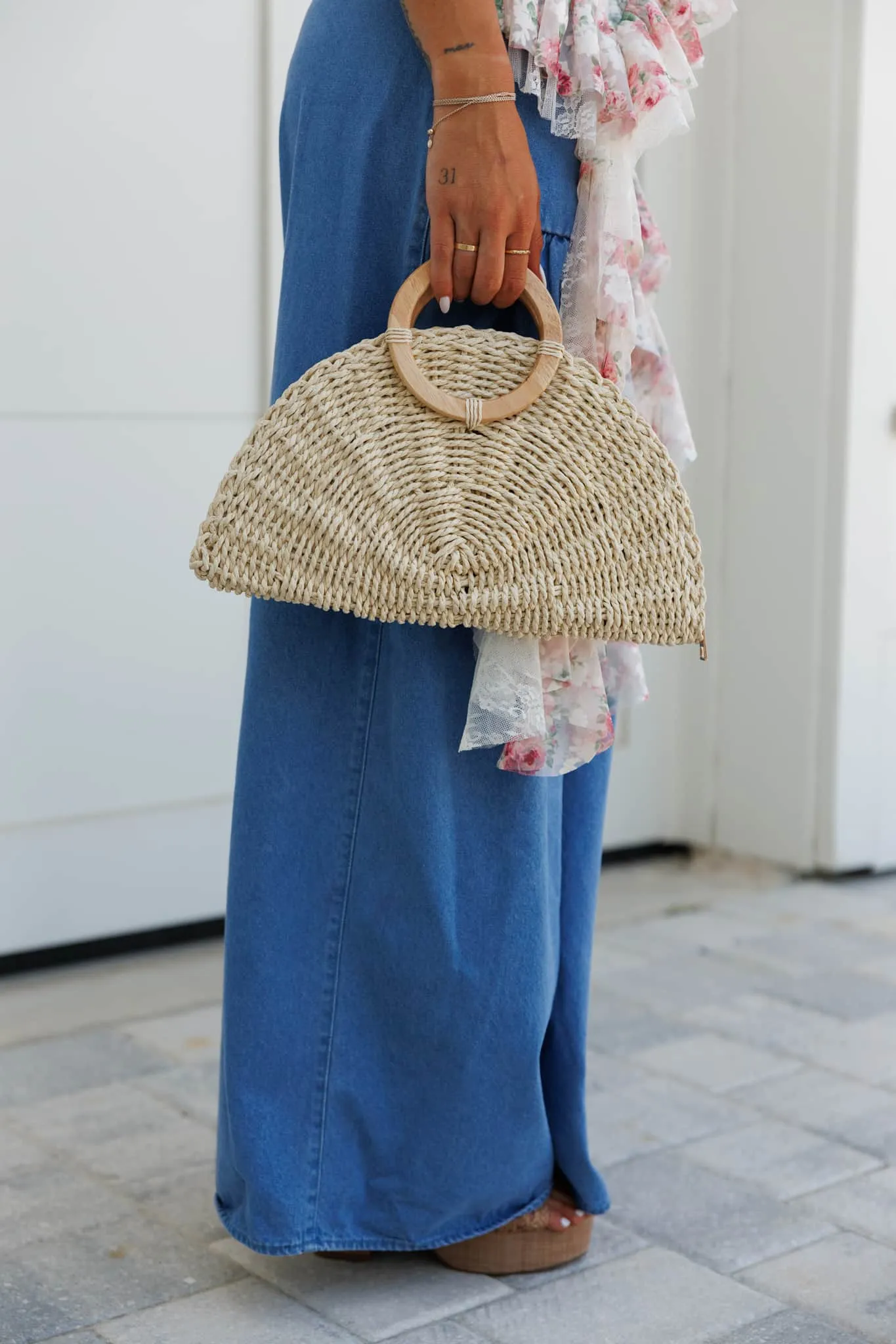 Seaside Straw Clutch sold by LANE 201 product image thumbnail 3