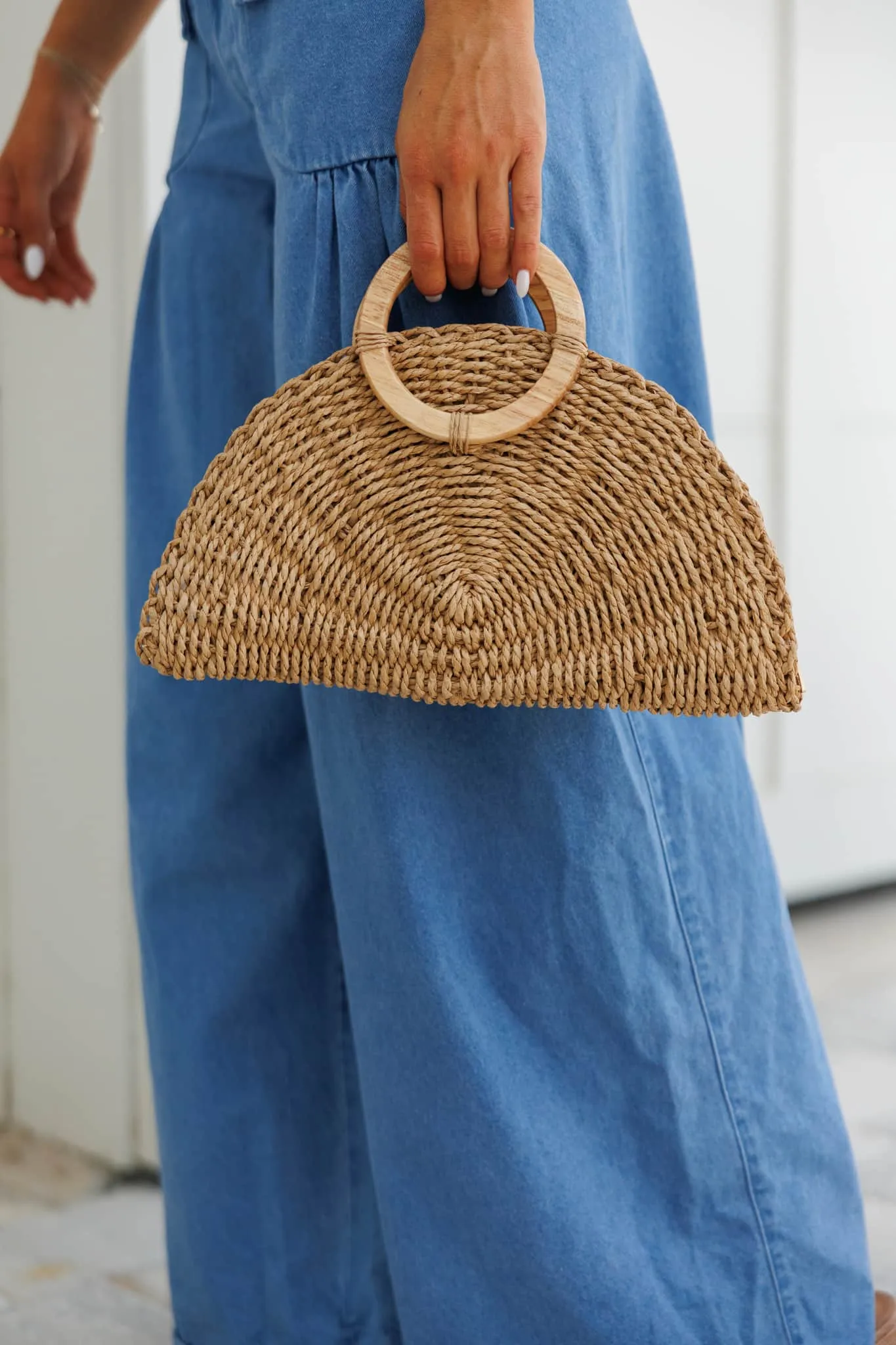 Seaside Straw Clutch sold by LANE 201 product image thumbnail 4