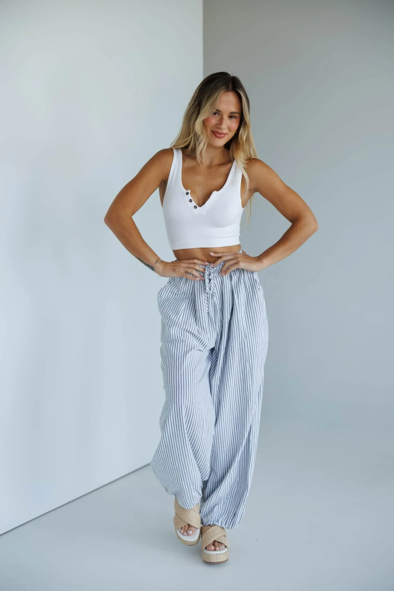 Thread Lightly Balloon Pants sold by LANE 201 product image thumbnail 2