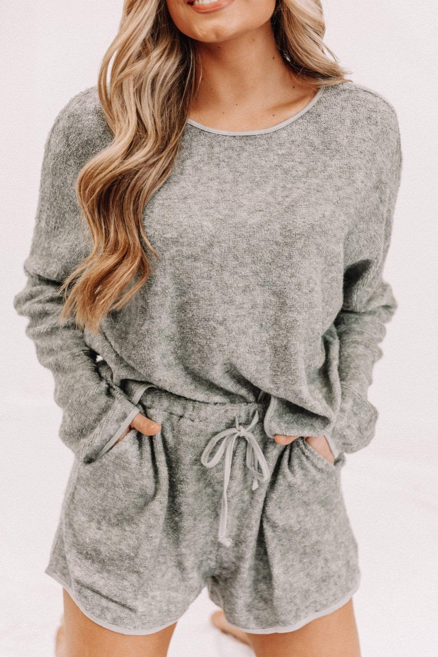 Heather Grey Hot Chocolate And Cabin Views Top sold by LANE 201 product image thumbnail 2