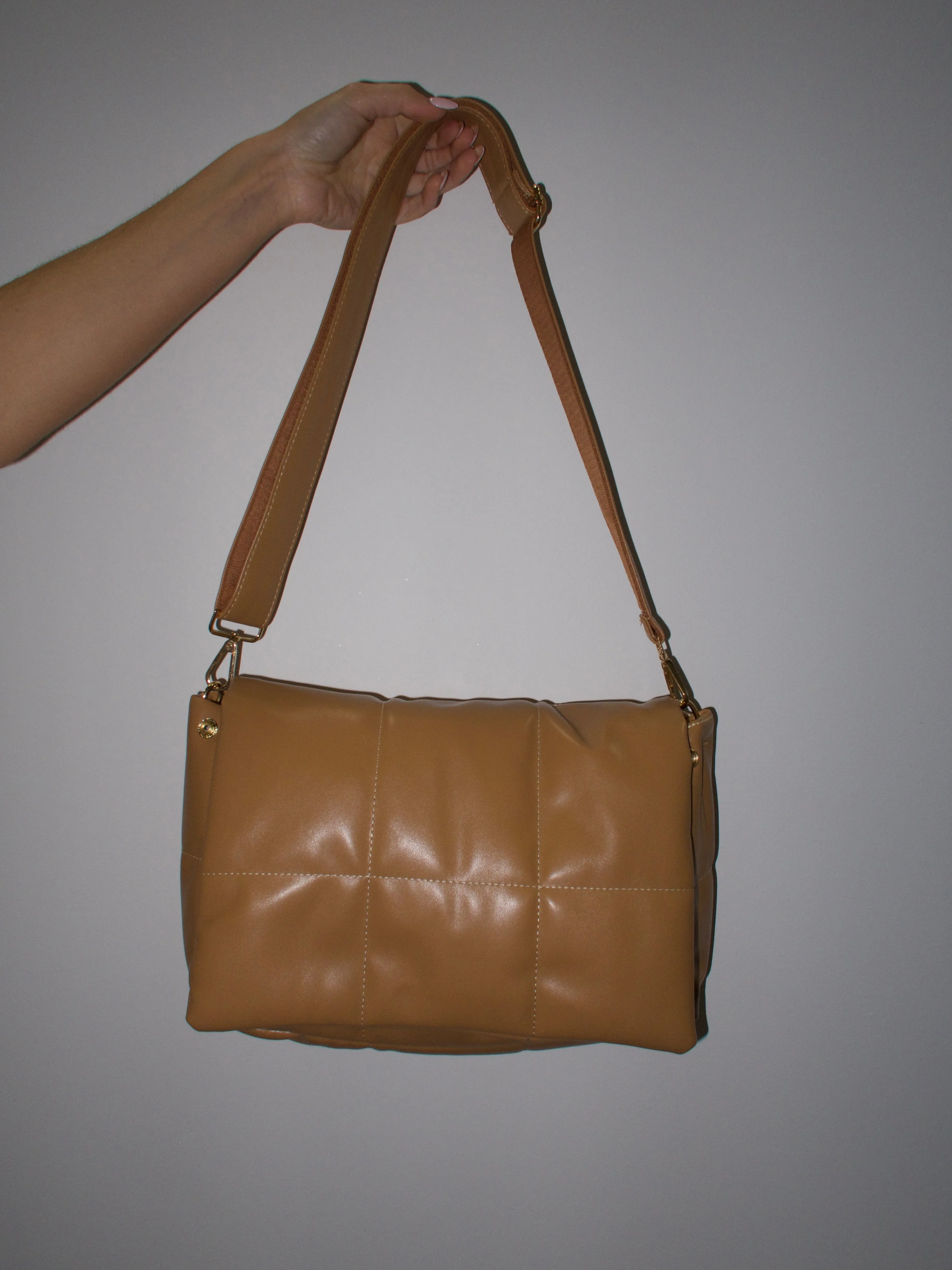 Paddle Shoulder Bag sold by LANE 201 product image thumbnail 3