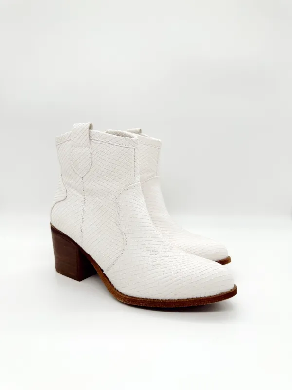Laura Bootie made by LANE 201