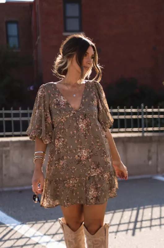 Crisp Blossom Dress sold by LANE 201