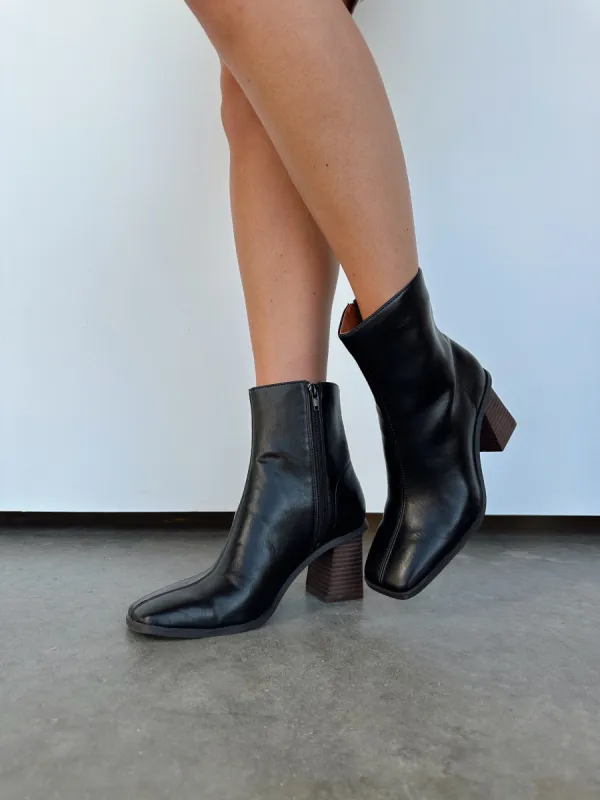 Noel Boot made by LANE 201