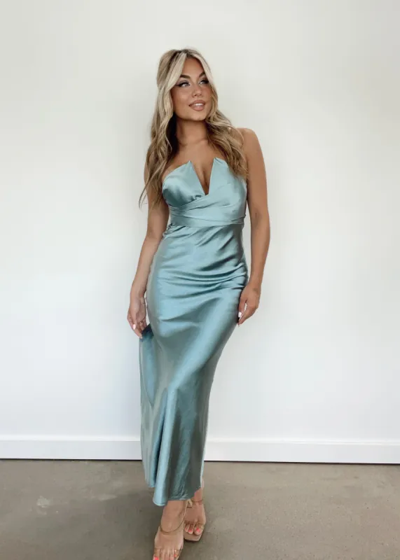 Exquisite Evening Dress sold by LANE 201