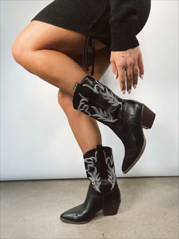 Wilder Days Western Boot sold by LANE 201