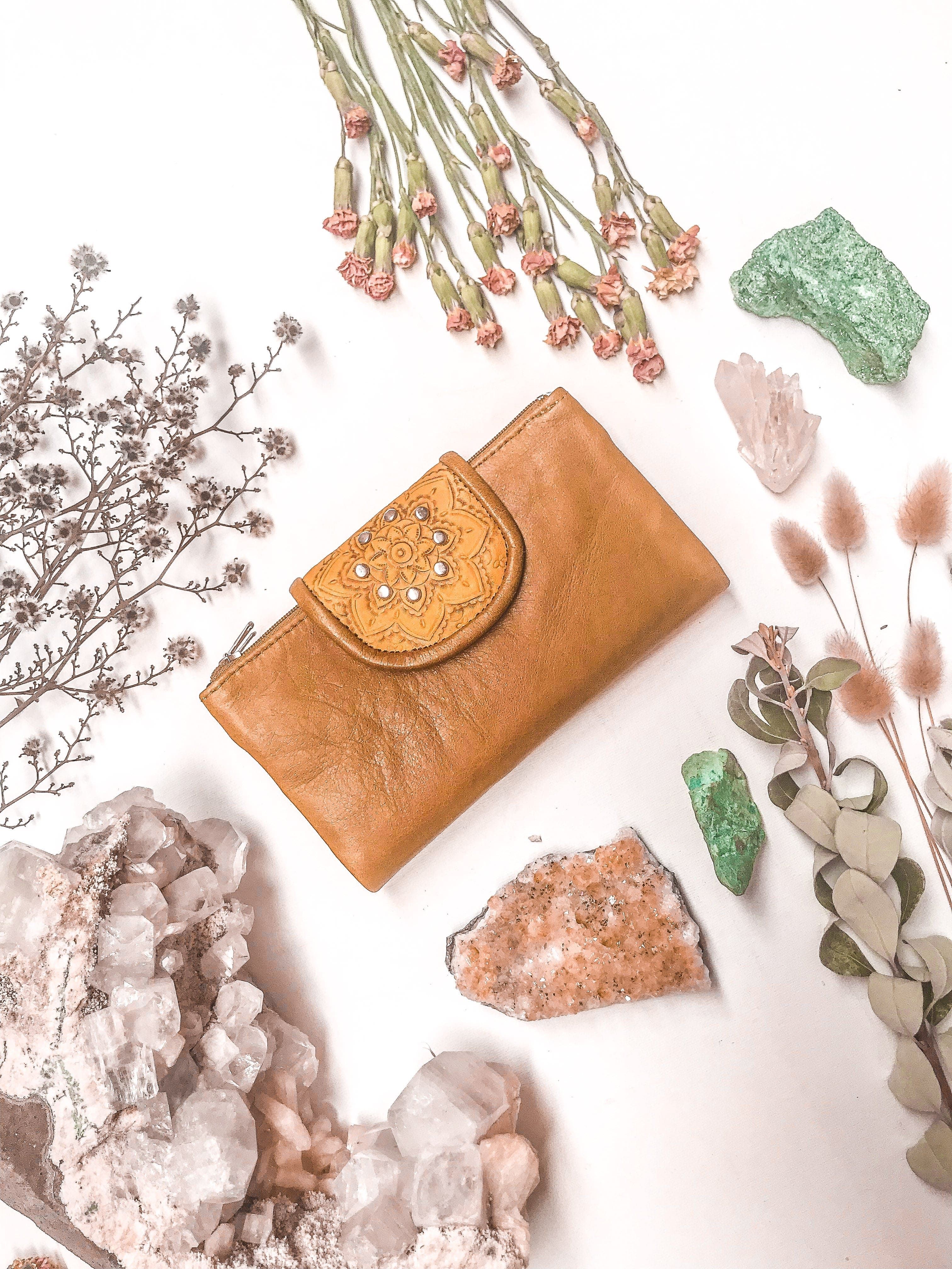 Farah Wallet sold by Mahiya product image thumbnail 4