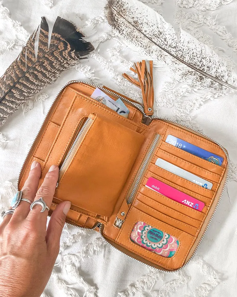 Whitsundays Purse sold by Mahiya product image thumbnail 4