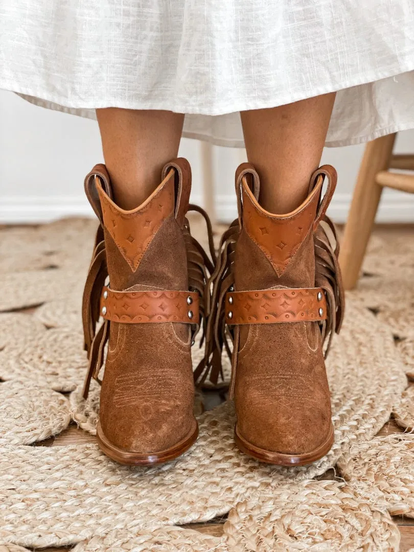 Dixie Vintage Suede Boots sold by Mahiya product image thumbnail 3