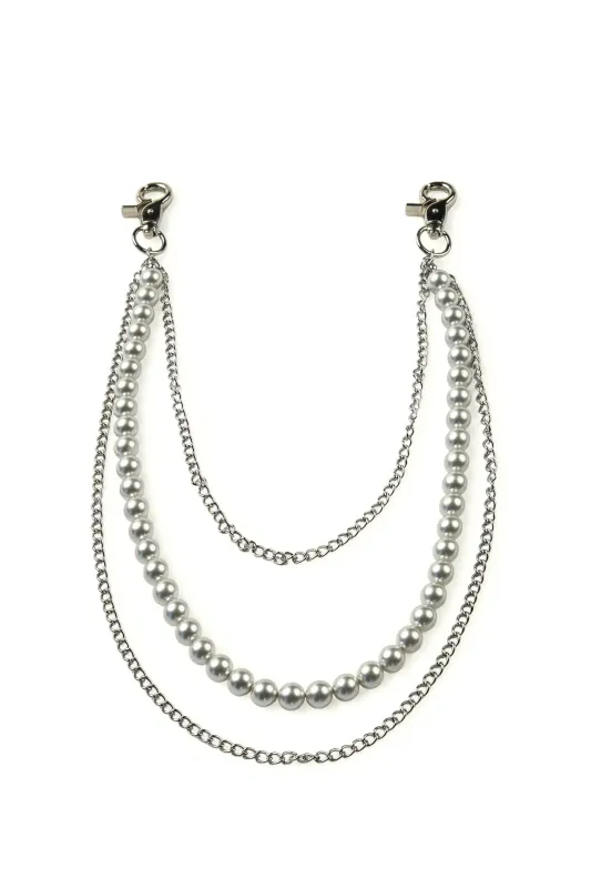 Demarcia White Wallet Chain sold by Rockstar Original