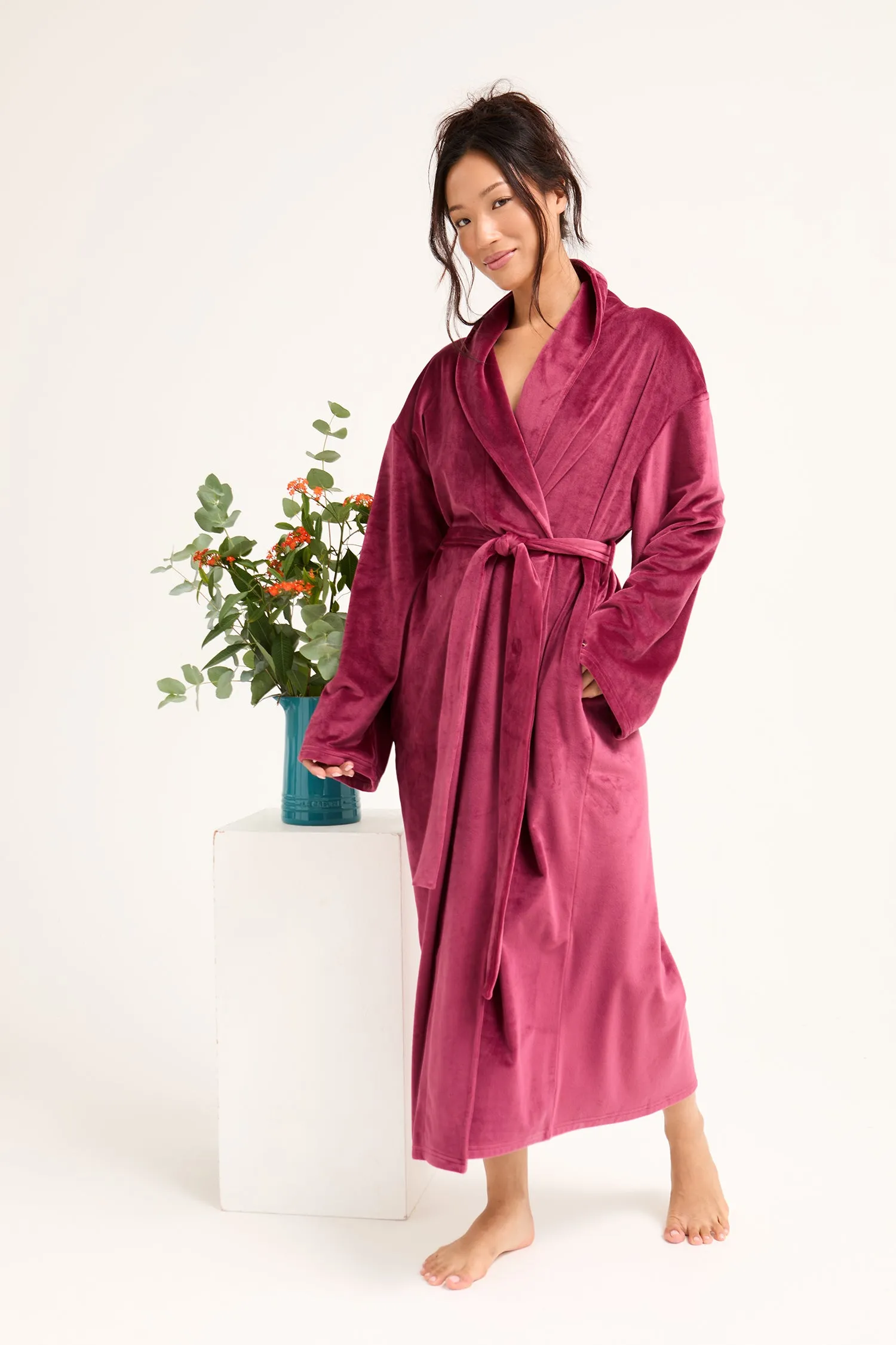 Velour Longline Dressing Gown in Bordeaux sold by Pretty You London product image thumbnail 4