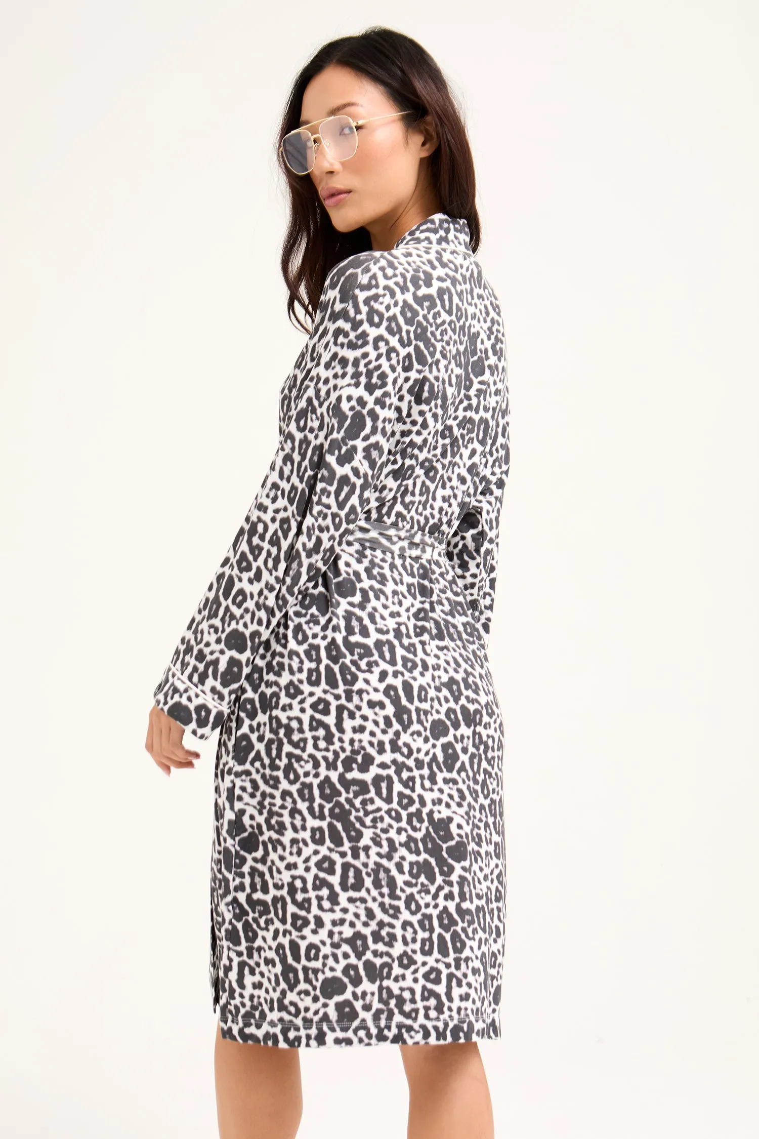 Bamboo Kimono Robe in Luxe Leopard sold by Pretty You London product image thumbnail 3