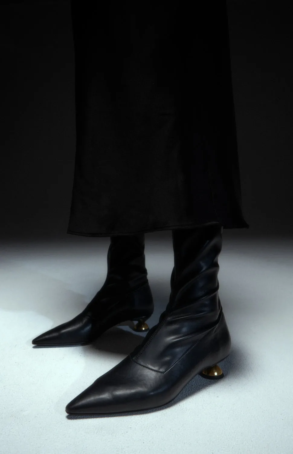 ELISA DEEP BLACK sold by Vanda Novak product image thumbnail 5