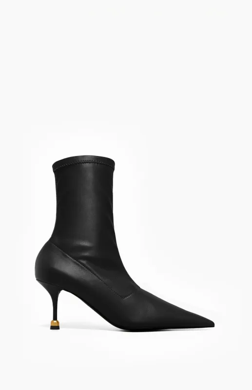 VALERIE DEEP BLACK sold by Vanda Novak