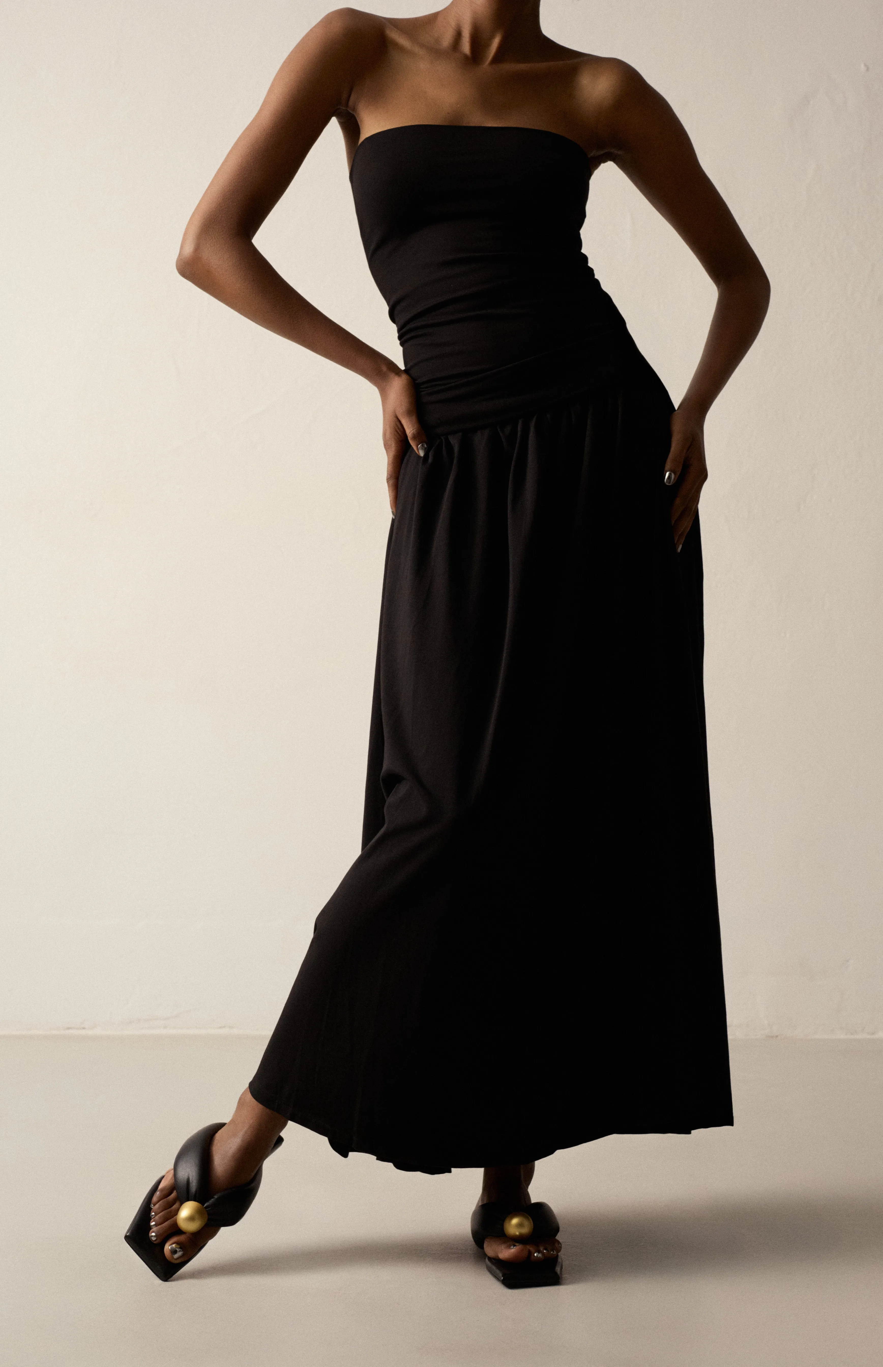 FLORENCE DEEP BLACK sold by Vanda Novak product image thumbnail 3