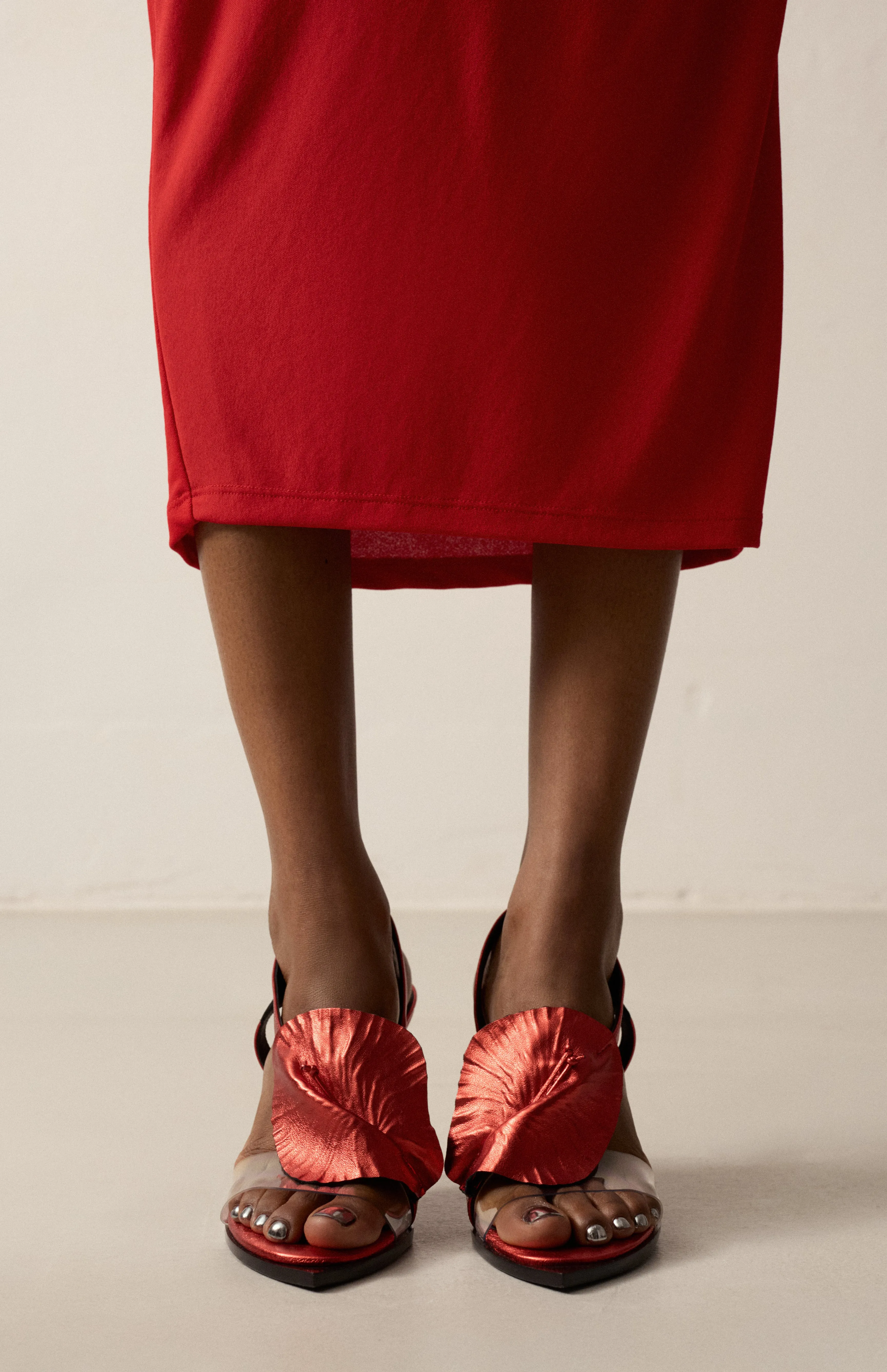 GLORIA CHERRY RED sold by Vanda Novak product image thumbnail 2