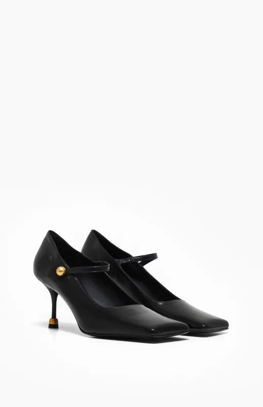 ADELA WET BLACK sold by Vanda Novak