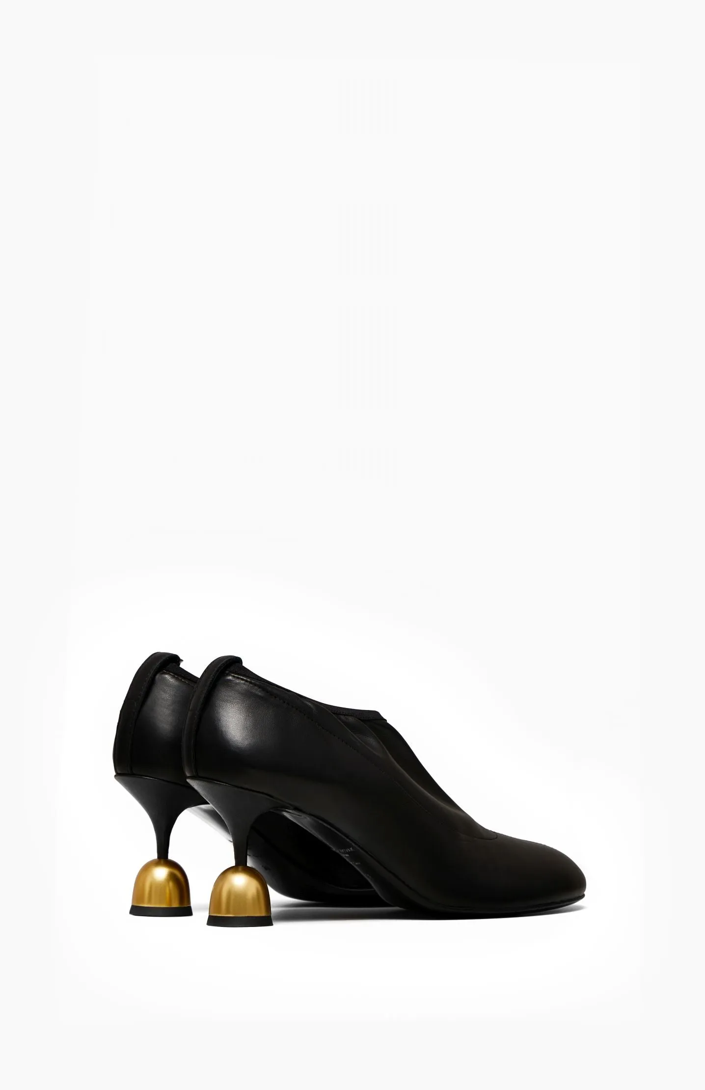 ANDY DEEP BLACK sold by Vanda Novak product image thumbnail 5