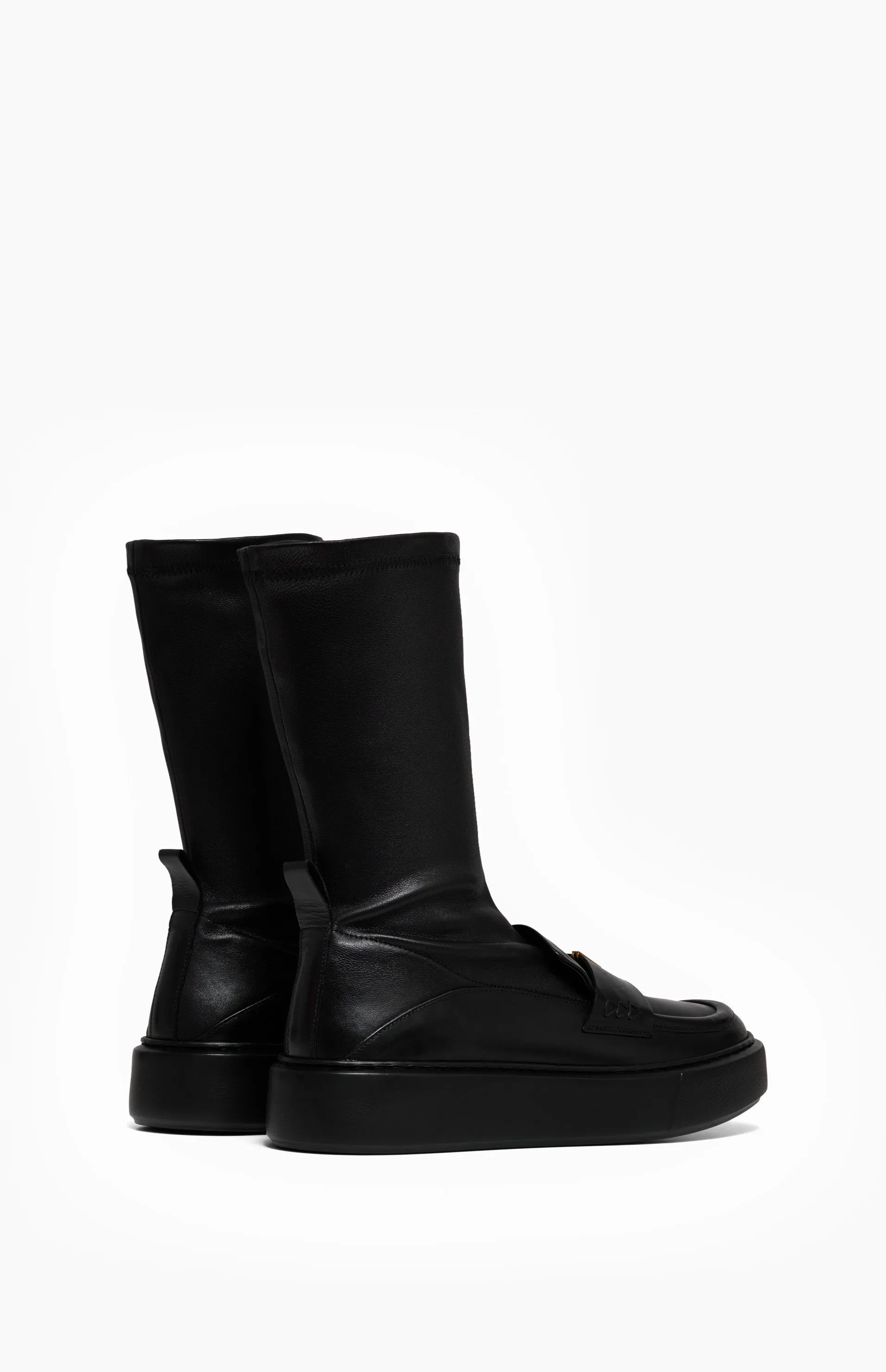 KATHY DEEP BLACK sold by Vanda Novak product image thumbnail 4