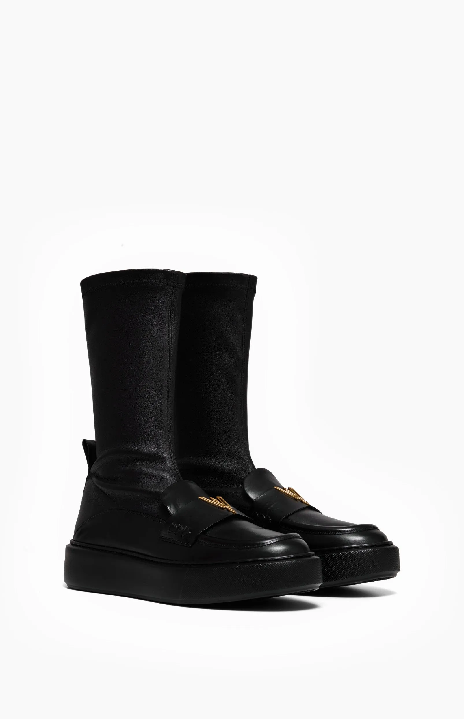 KATHY DEEP BLACK sold by Vanda Novak product image thumbnail 3