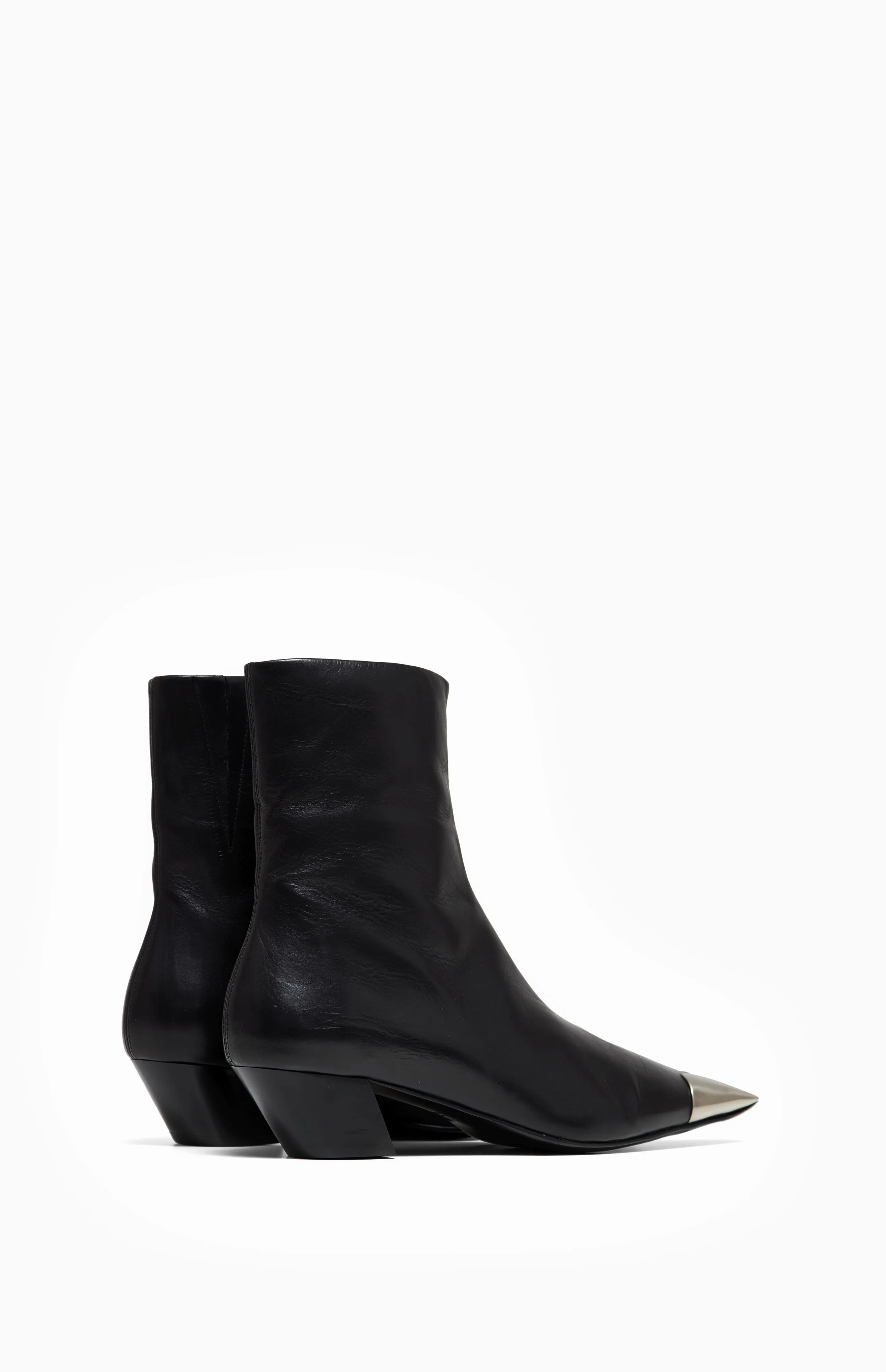 LUCA CRISTAL BLACK sold by Vanda Novak product image thumbnail 3