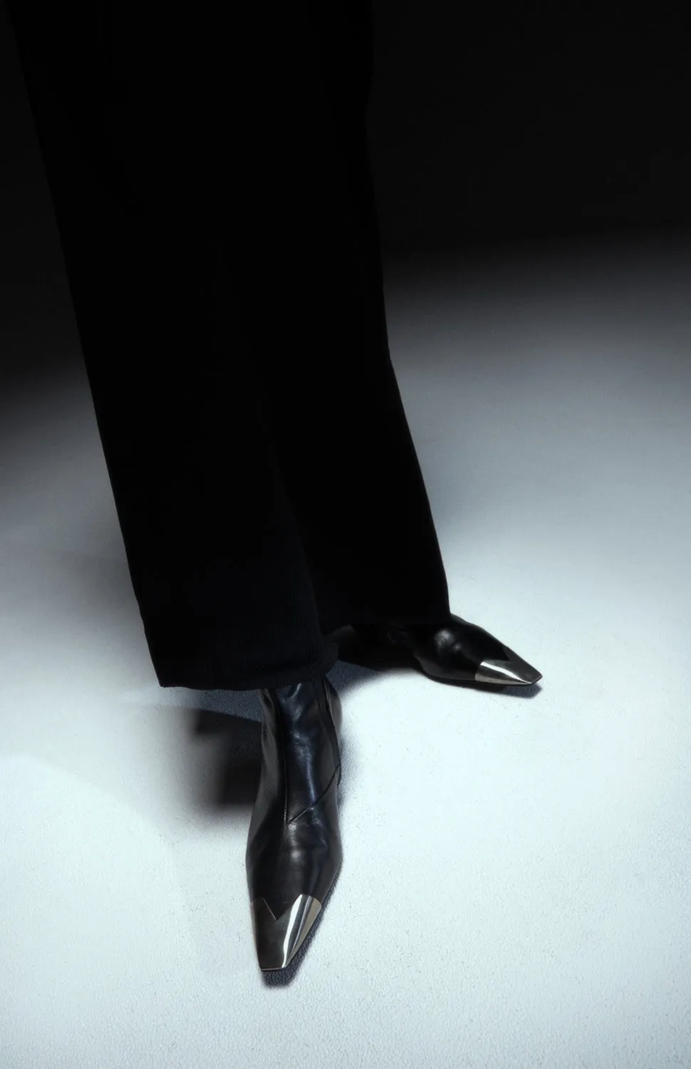 LUCA CRISTAL BLACK sold by Vanda Novak product image thumbnail 5