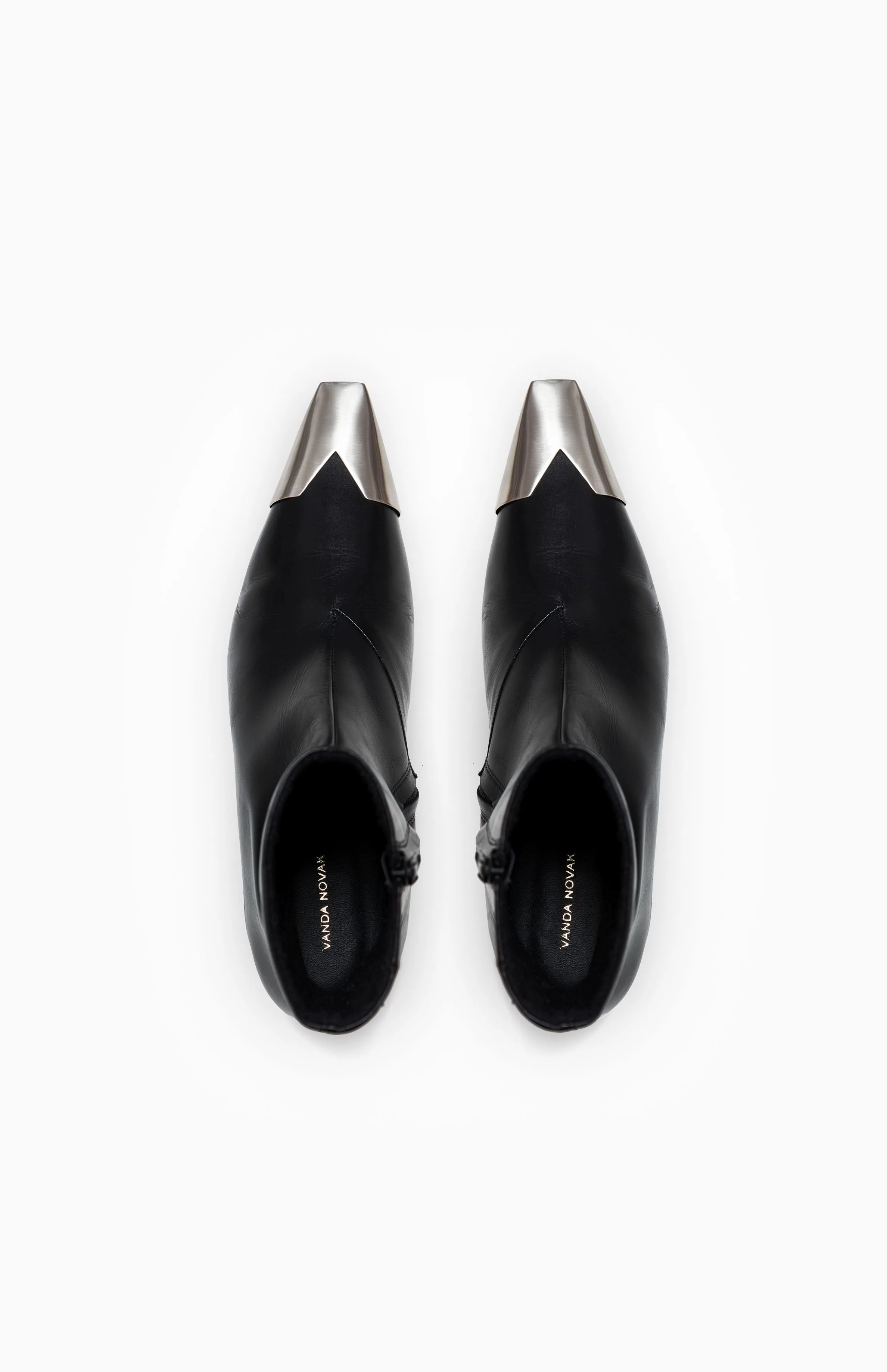 LUCA CRISTAL BLACK sold by Vanda Novak product image thumbnail 4