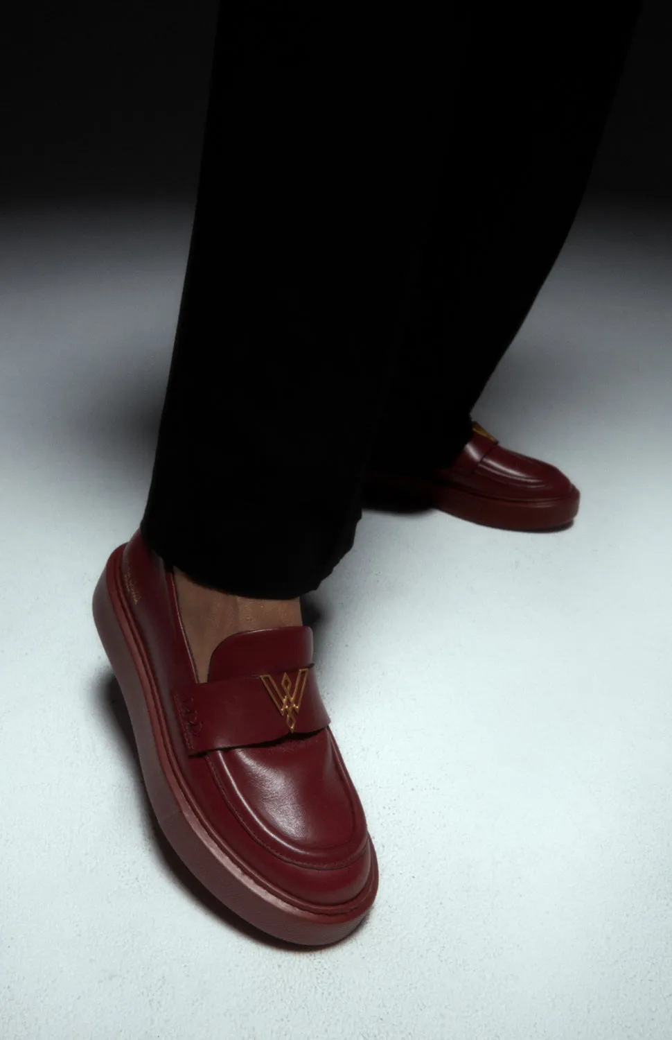 KAYLA CRISTAL RUBY sold by Vanda Novak product image thumbnail 5