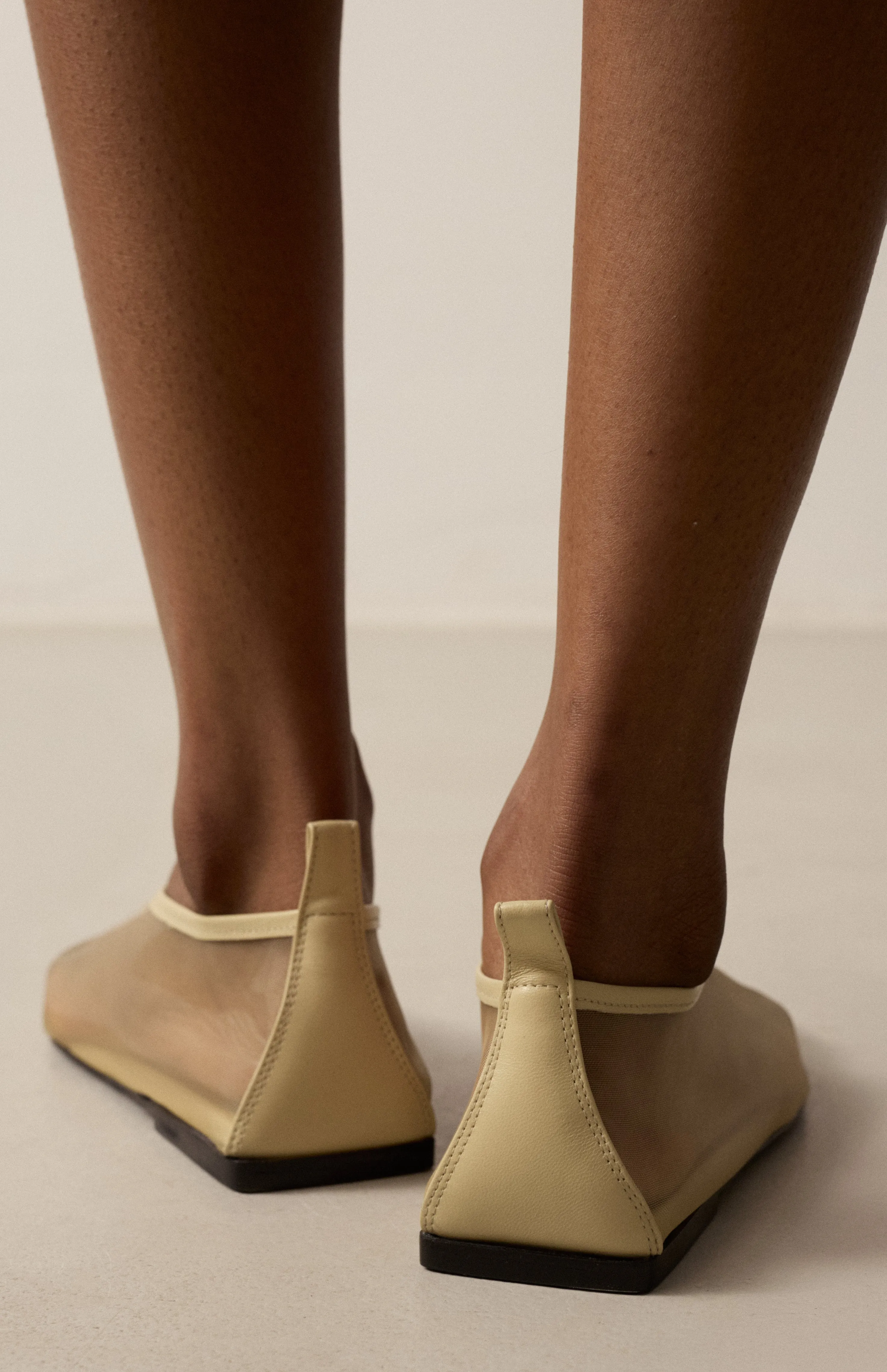 ELIN TRANSPARENT IVORY sold by Vanda Novak product image thumbnail 4