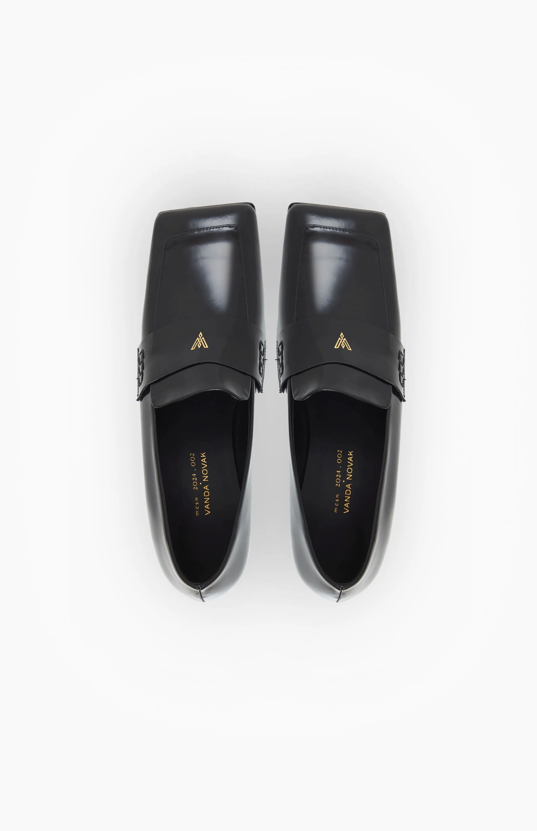 ALEX CRISTAL BLACK sold by Vanda Novak product image thumbnail 4